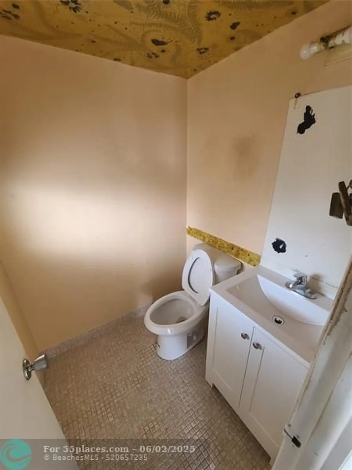 Property Slideshow image 4 of 11 | 550 nw 78th ter apt 205, Margate, FL, 33063