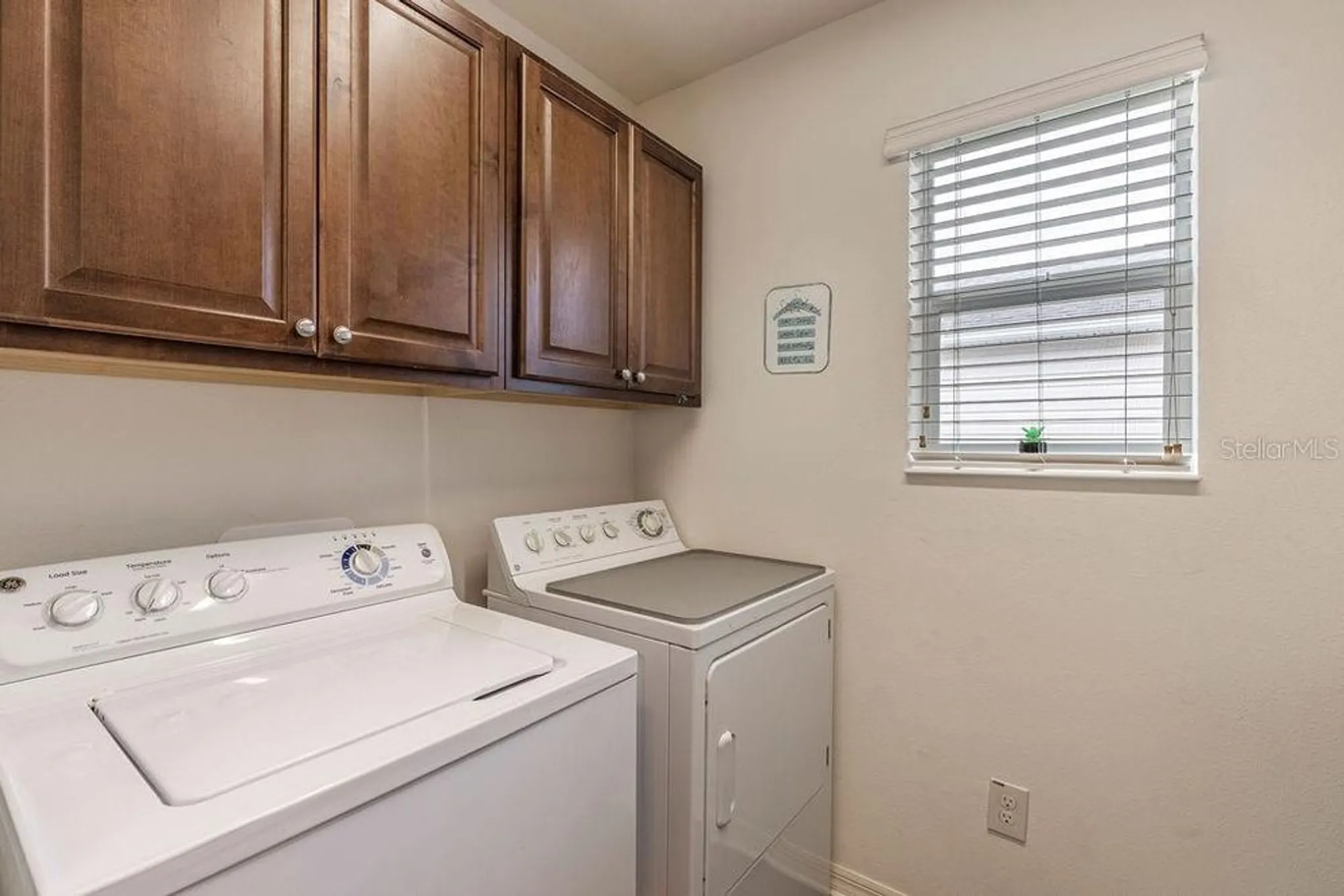 Property Slideshow image 24 of 31 | 852 sapphire pl, The Villages, FL, 32163