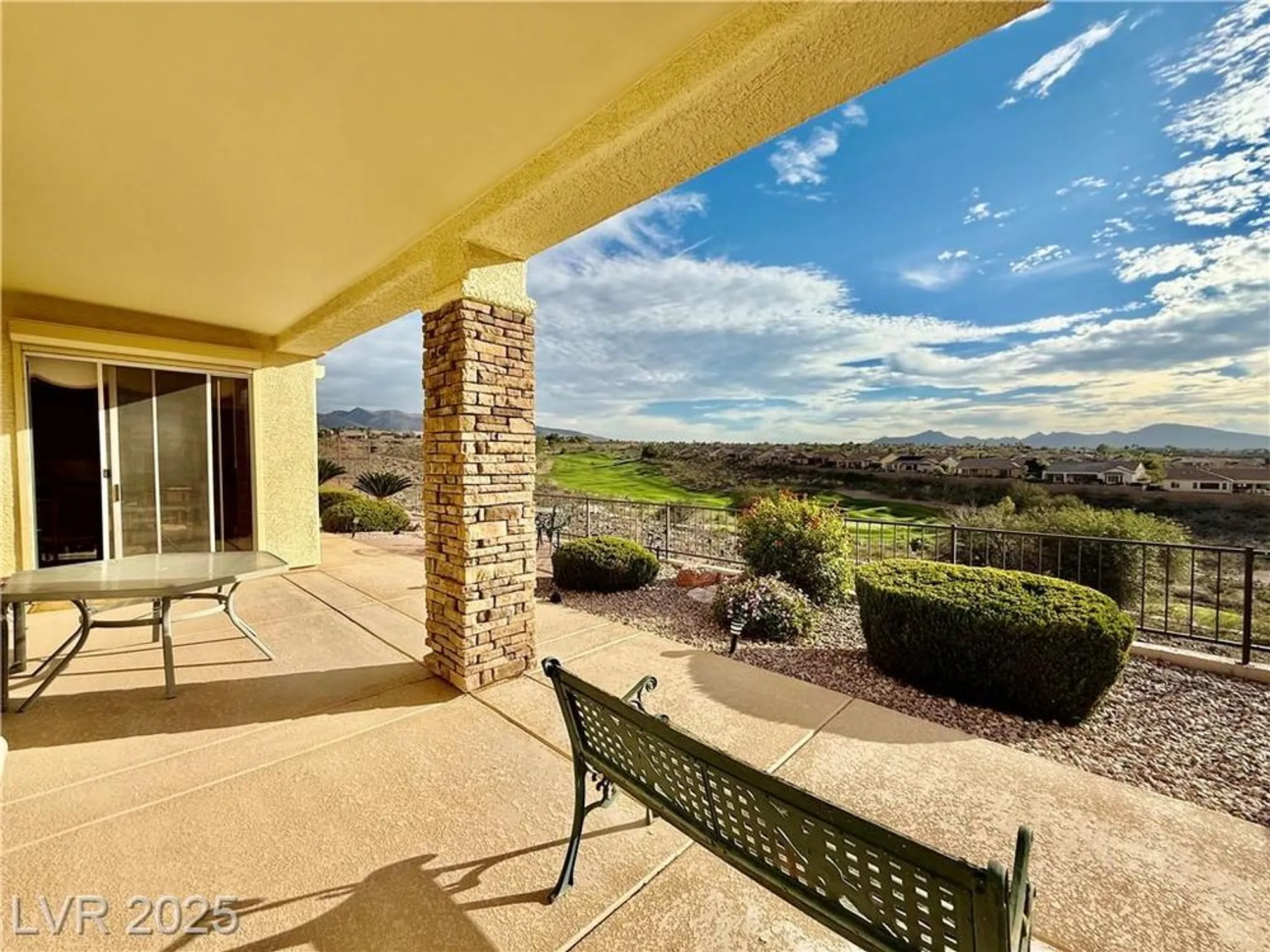 Property Slideshow image 7 of 51 | 2851 scotts valley dr, Henderson, NV, 89052