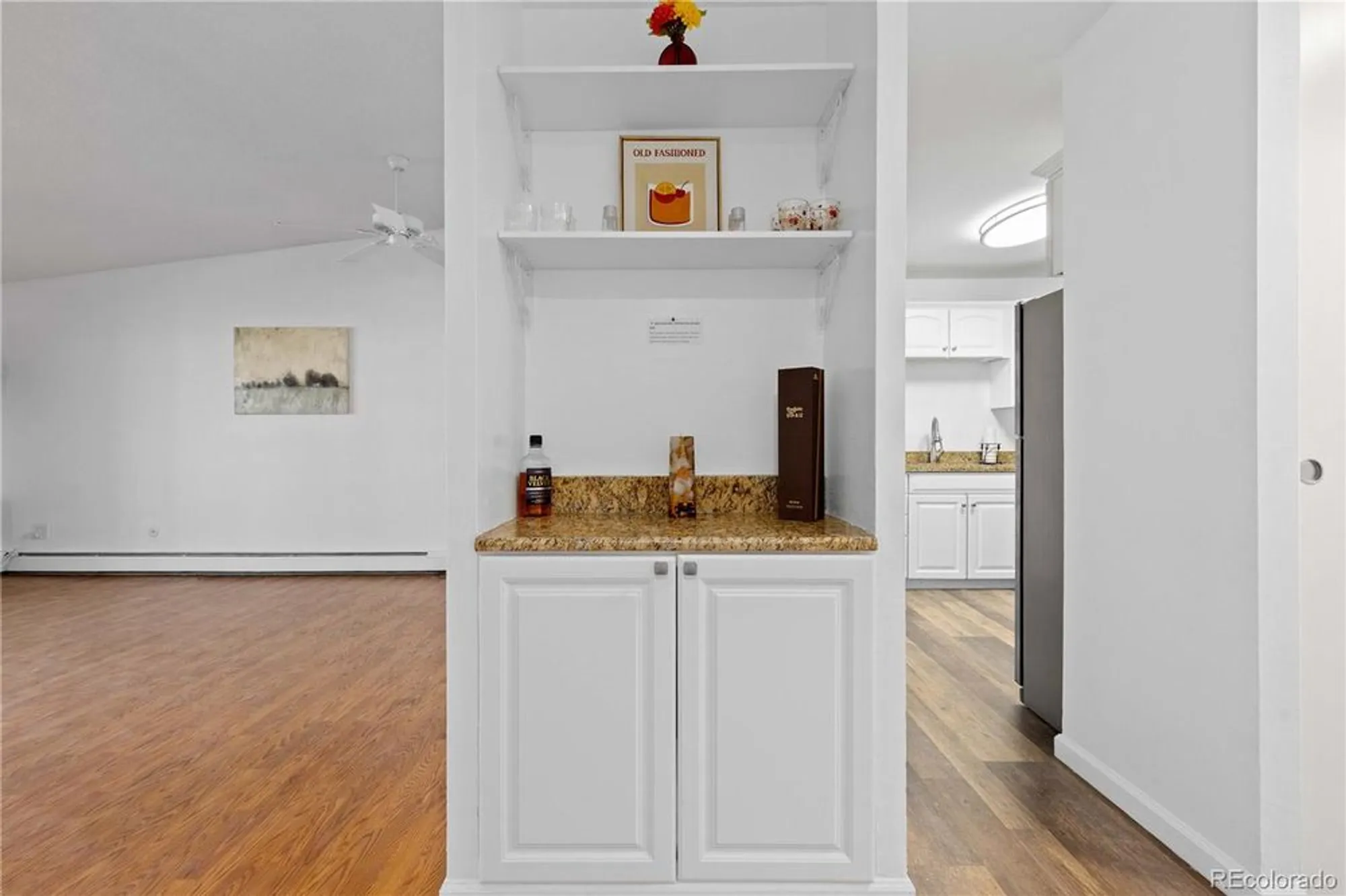 Property Slideshow image 8 of 48 | 755 s alton way 9d, Denver, CO, 80247