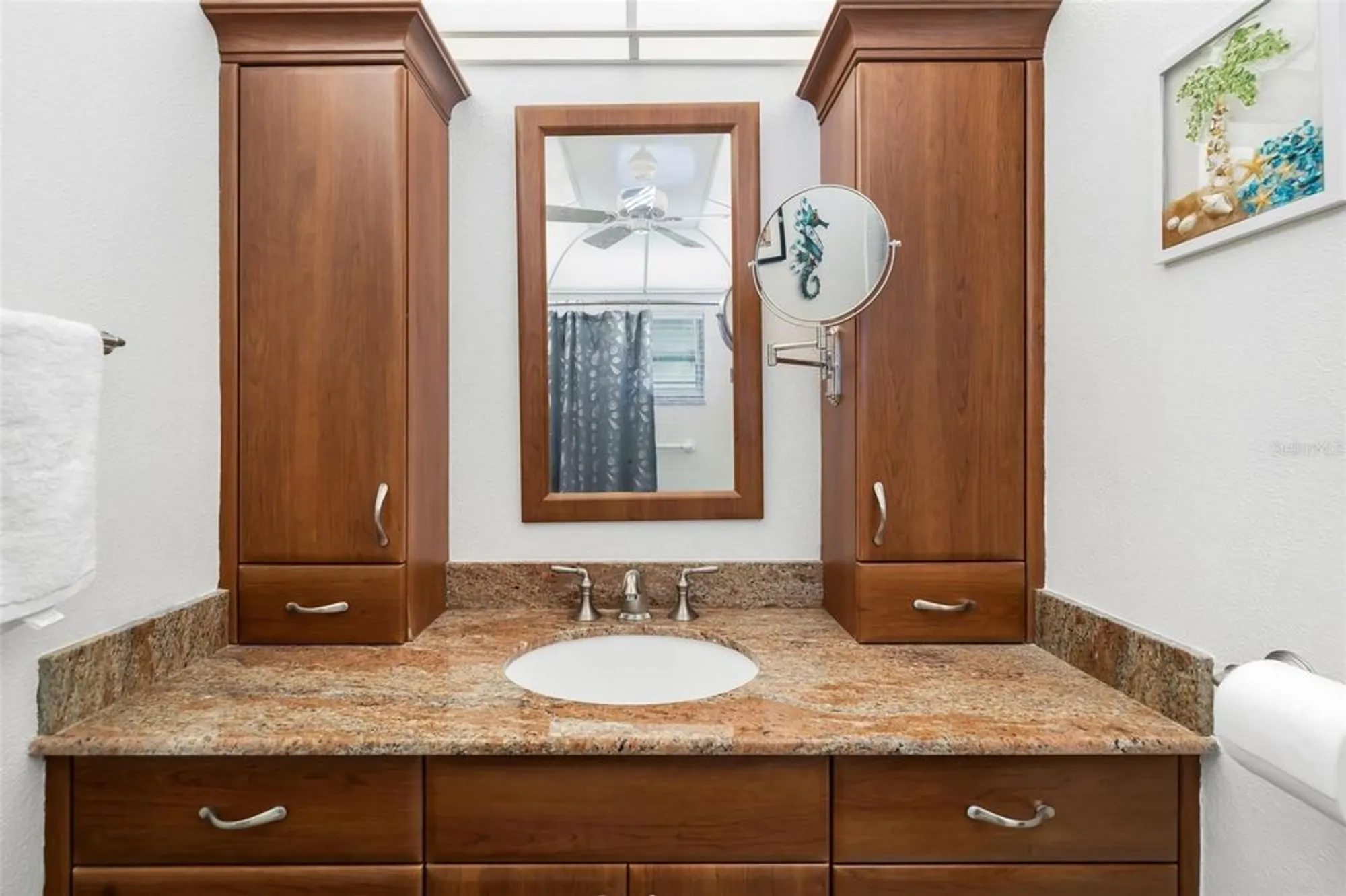 Property Slideshow image 19 of 32 | 202 47th avenue dr 334, Bradenton, FL, 34207