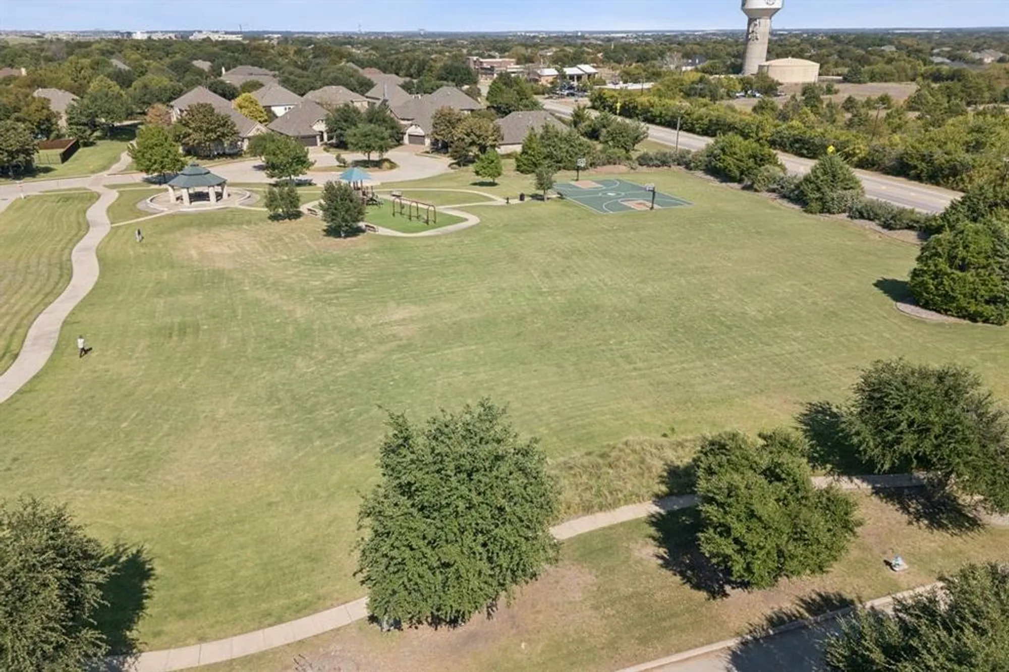 Property Slideshow image 29 of 31 | 5786 antique rose trl, Fairview, TX, 75069