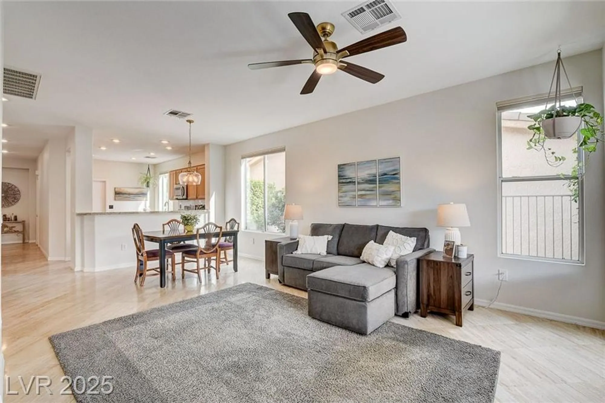 Property Slideshow image 4 of 41 | 10481 premia pl, Las Vegas, NV, 89135