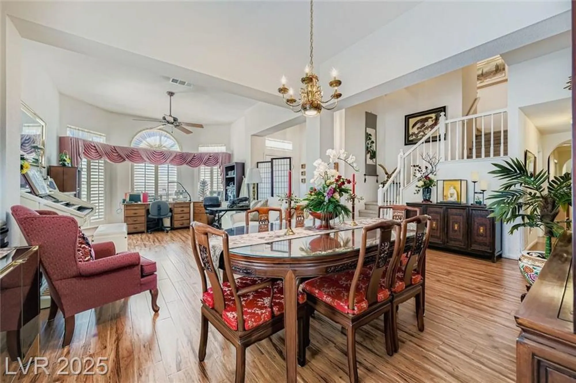 Property Slideshow image 6 of 49 | 5245 roca ln, Las Vegas, NV, 89130