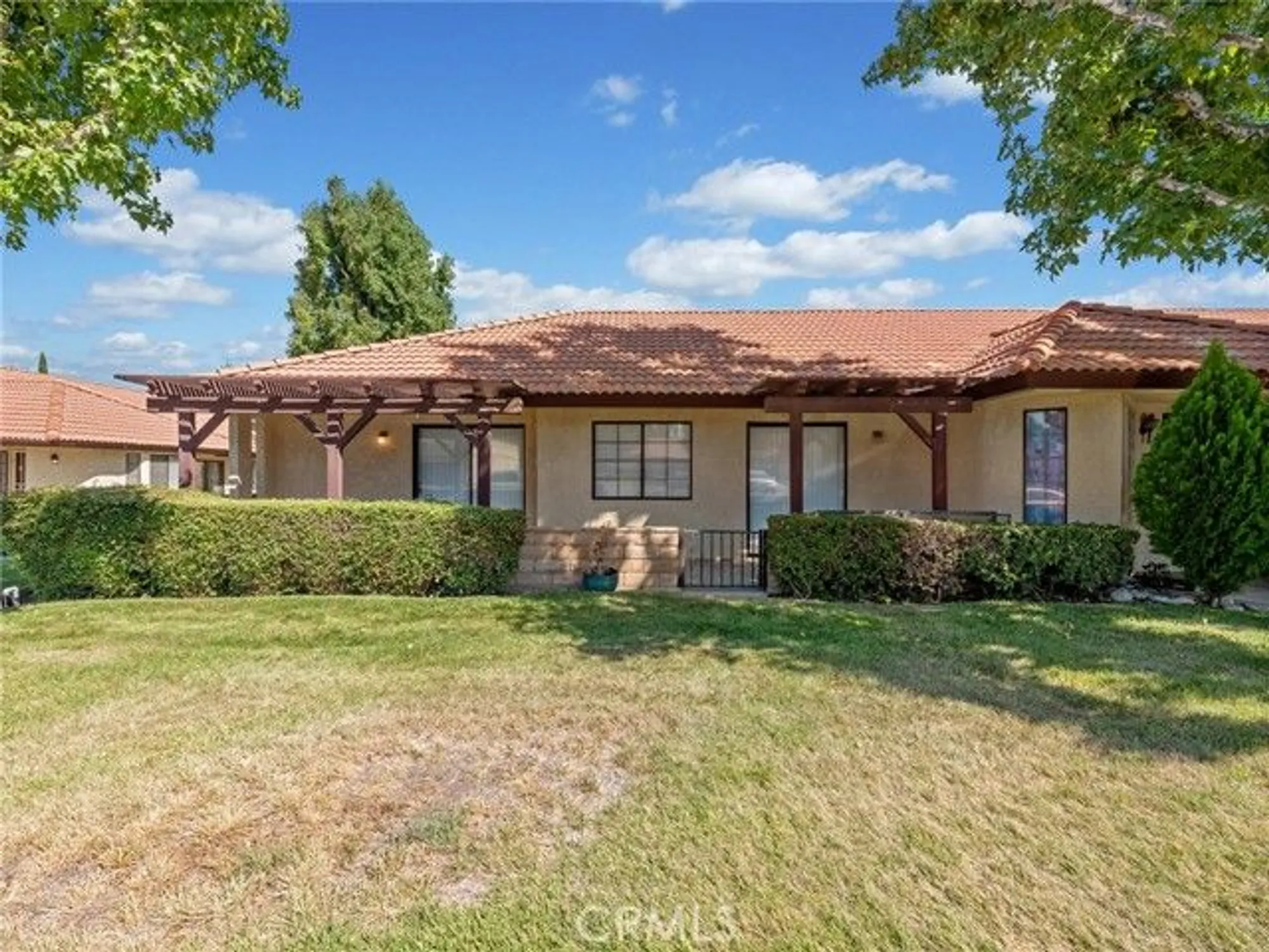 Property Slideshow image 25 of 27 | 19183 elm dr, Apple Valley, CA, 92308