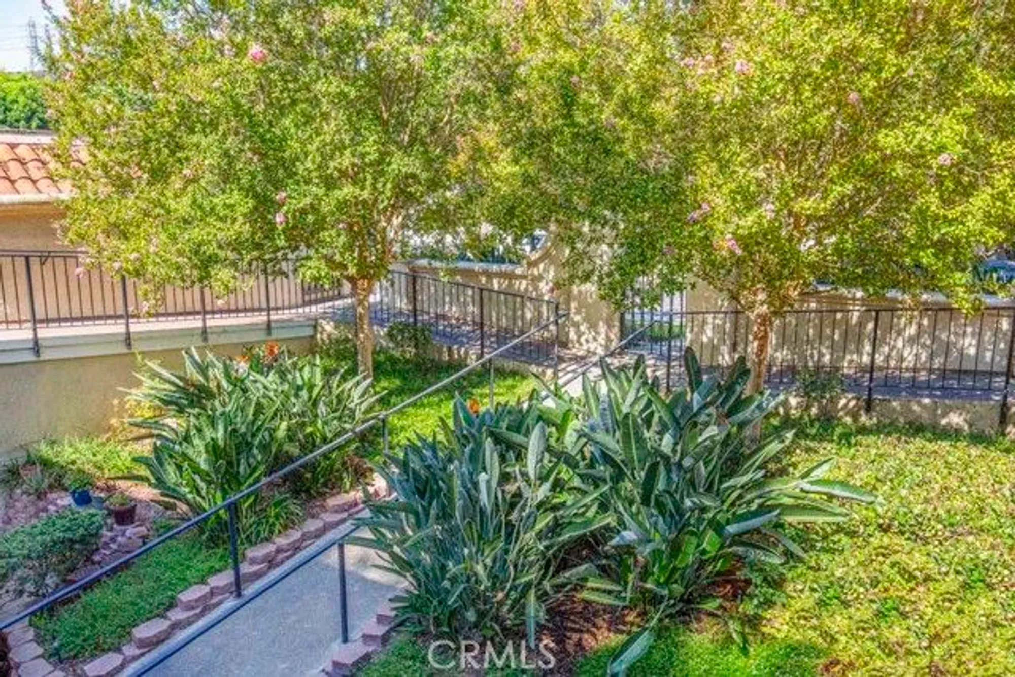 Property Slideshow image 34 of 43 | 5529 via la mesa c, Laguna Woods, CA, 92637