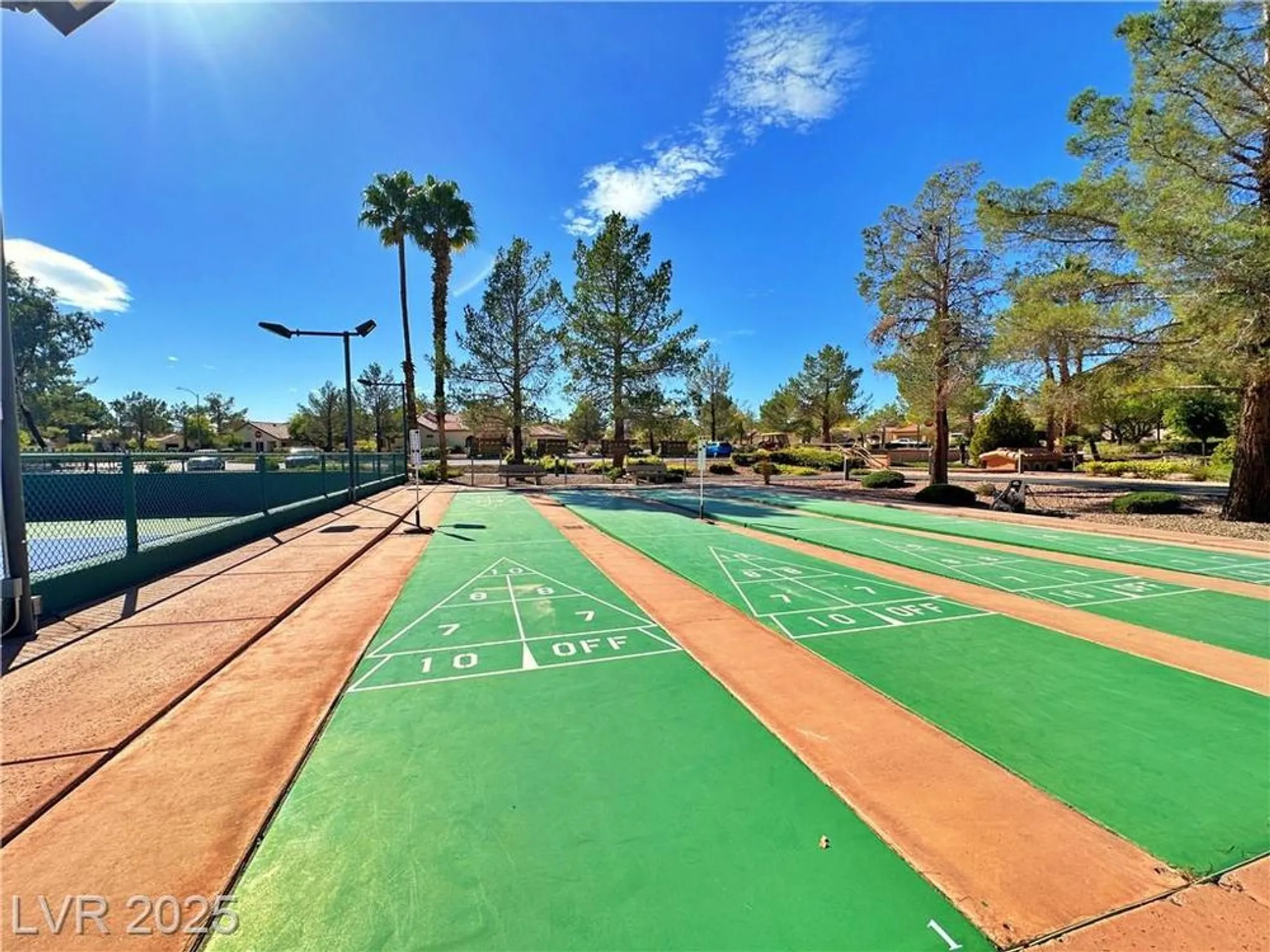 Property Slideshow image 39 of 63 | 9012 sundial dr, Las Vegas, NV, 89134