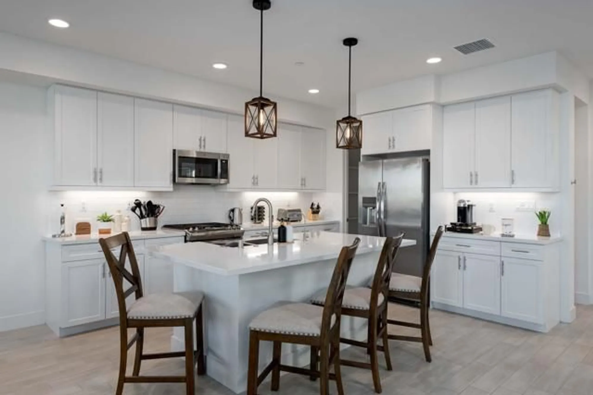 Property Slideshow image 10 of 67 | 84650 litorale ct, Indio, CA, 92203