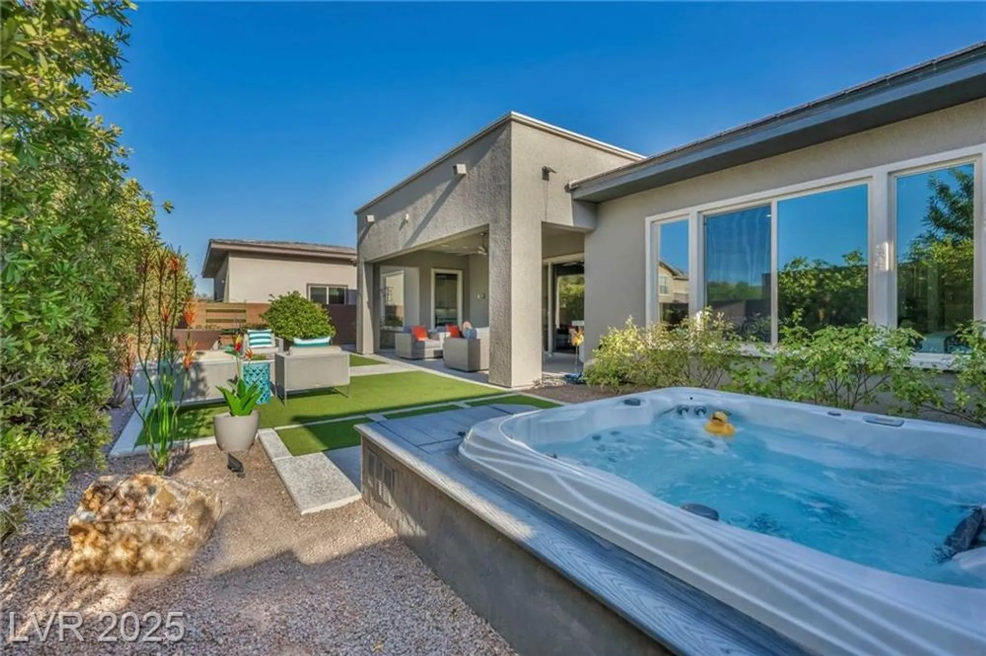Property Slideshow image 43 of 87 | 9988 regency square ave, Las Vegas, NV, 89148