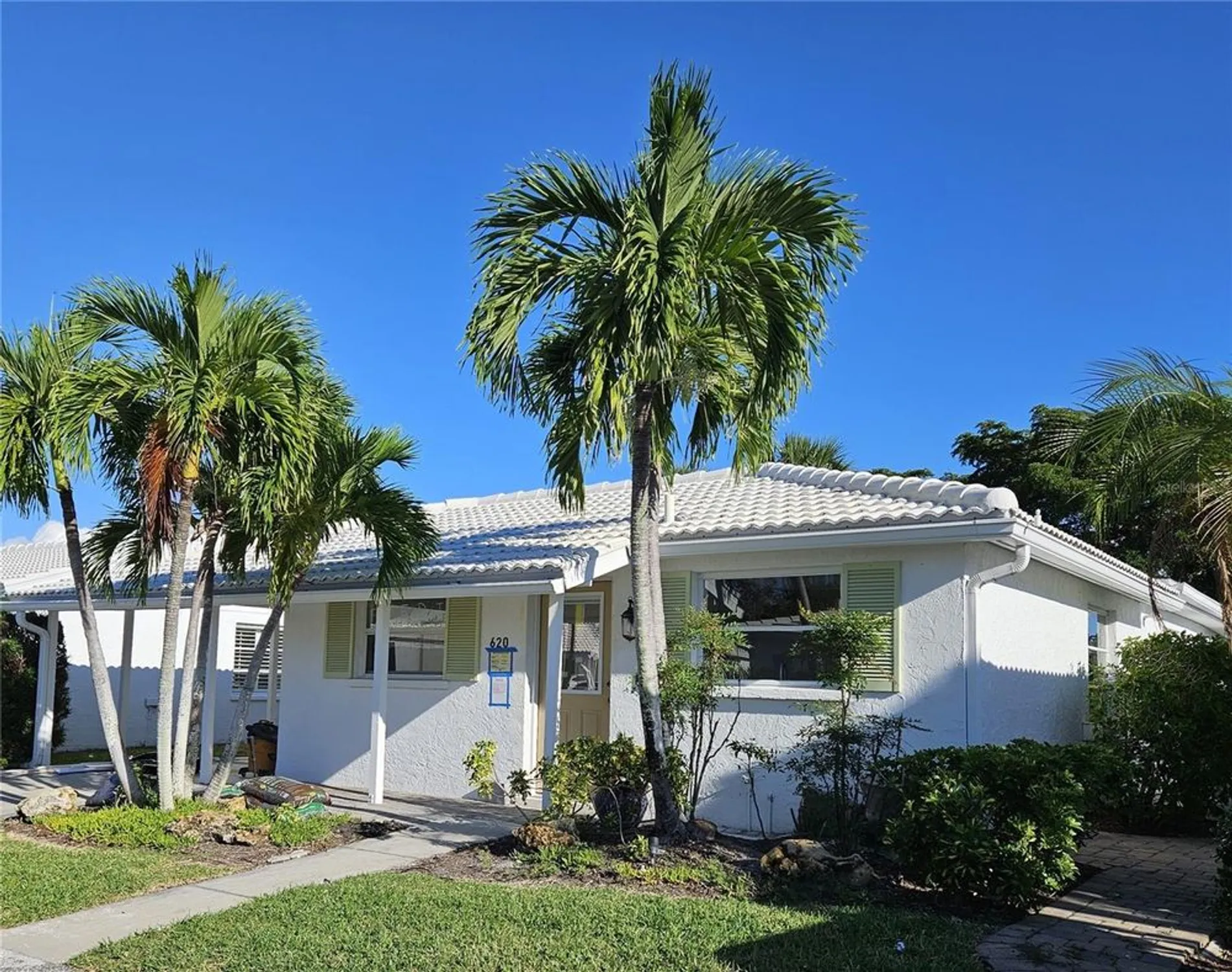 Property Slideshow image 2 of 4 | 620 spanish dr, Longboat Key, FL, 34228