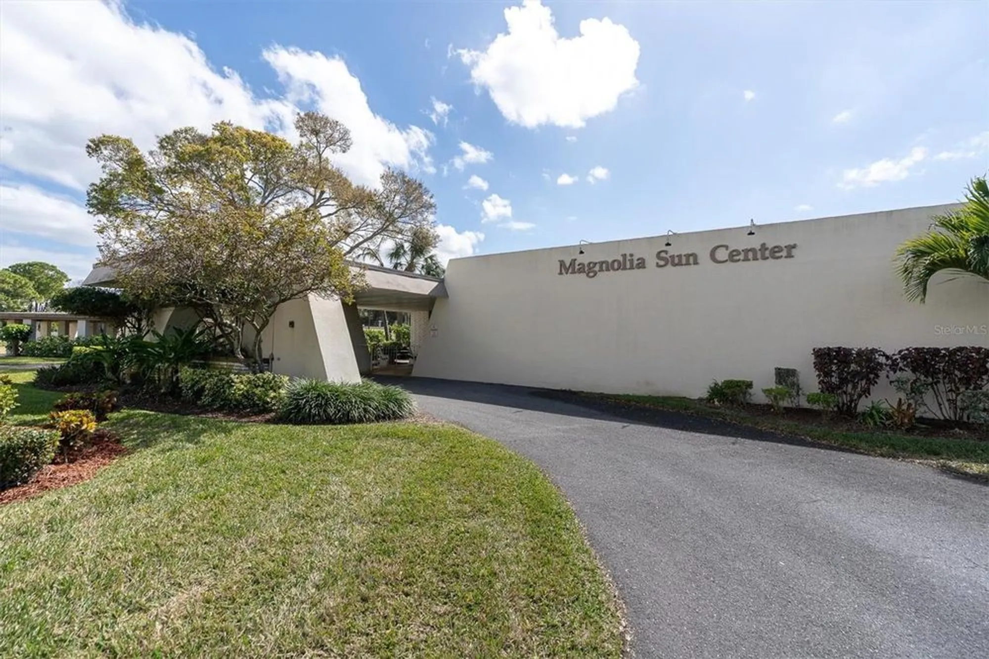 Property Slideshow image 39 of 48 | 8198 terrace garden dr n unit 511, Saint Petersburg, FL, 33709