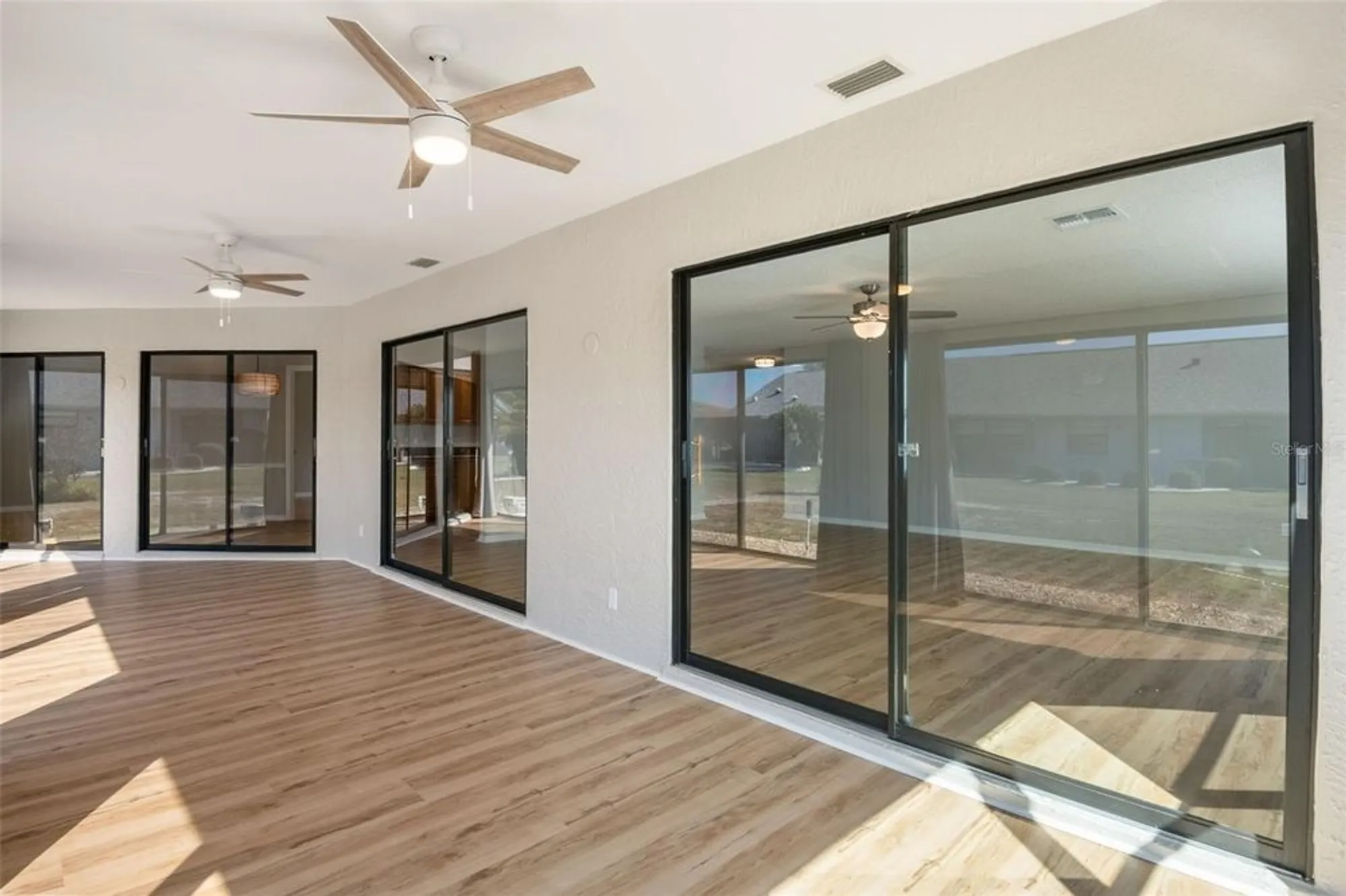 Property Slideshow image 27 of 51 | 302 linger ln, Sun City Center, FL, 33573