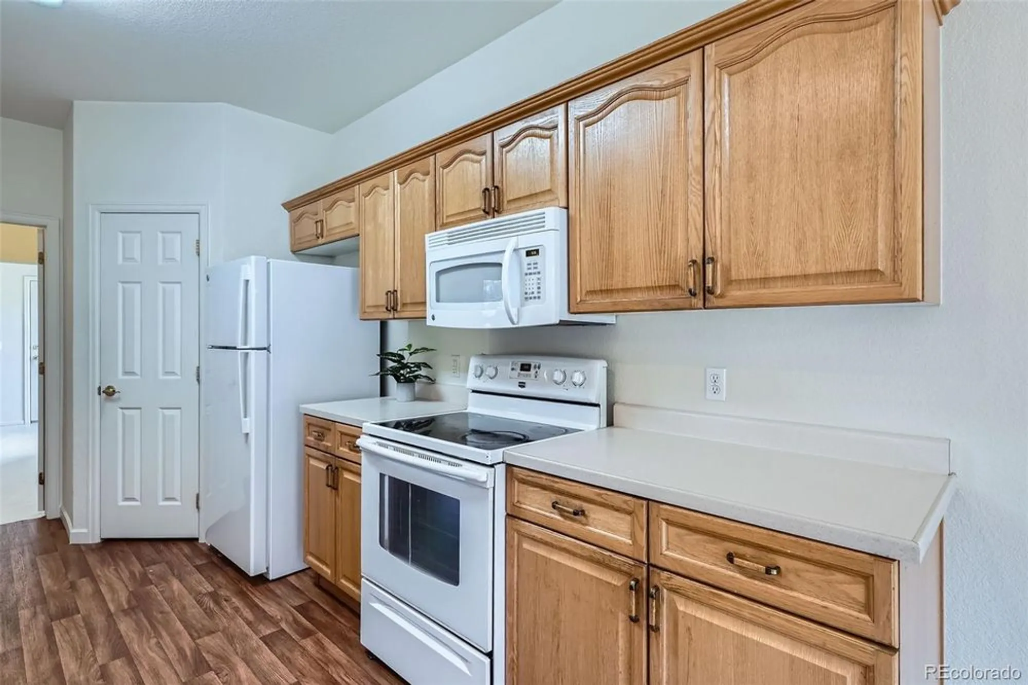 Property Slideshow image 14 of 36 | 7831 s addison way, Aurora, CO, 80016