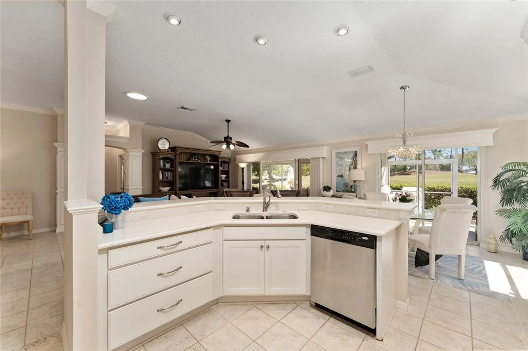 Property Slideshow image 20 of 69 | 17089 se 79th clearview ave, The Villages, FL, 32162