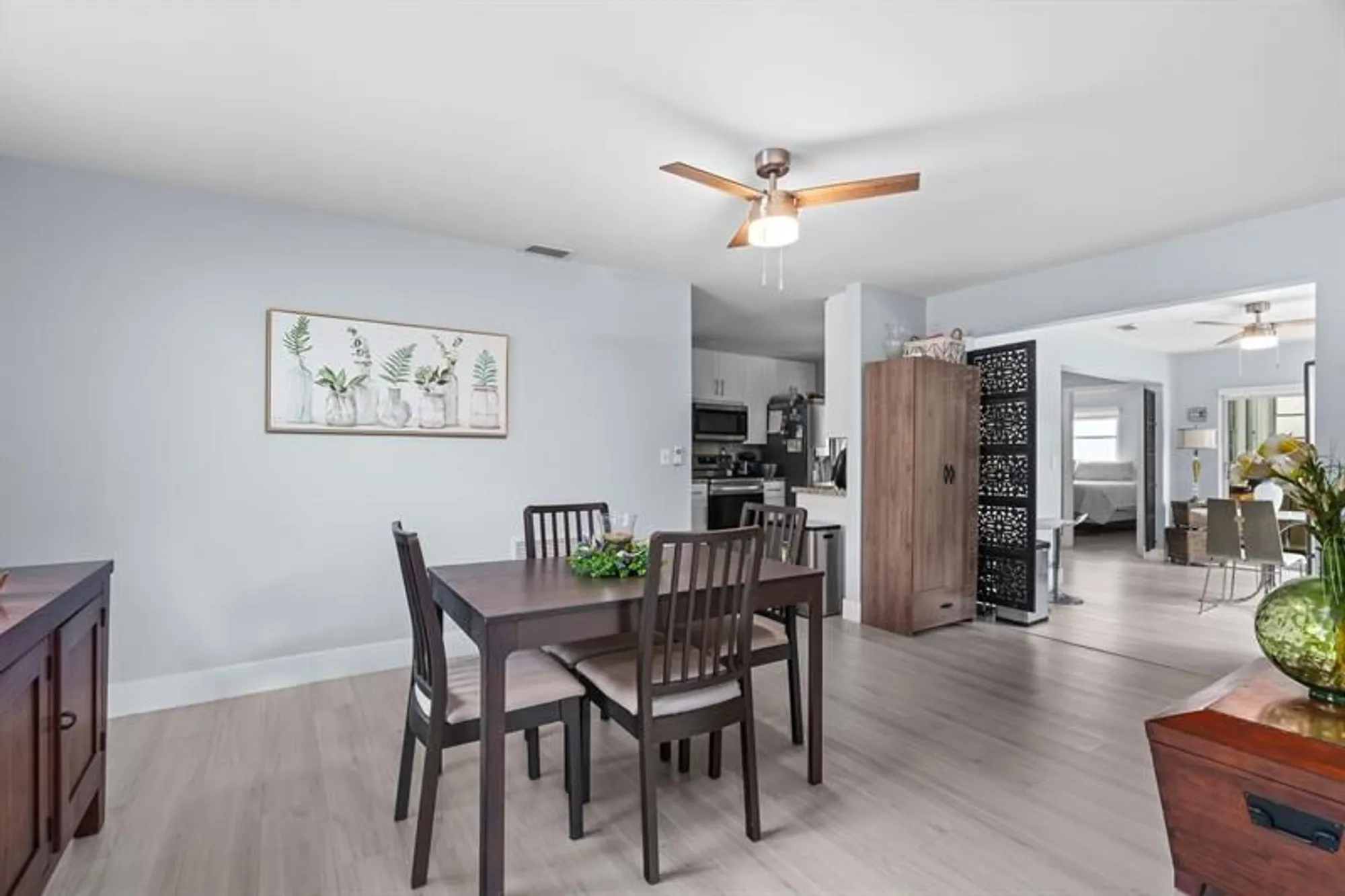 Property Slideshow image 23 of 63 | 1025 nw 90th way, Plantation, FL, 33322