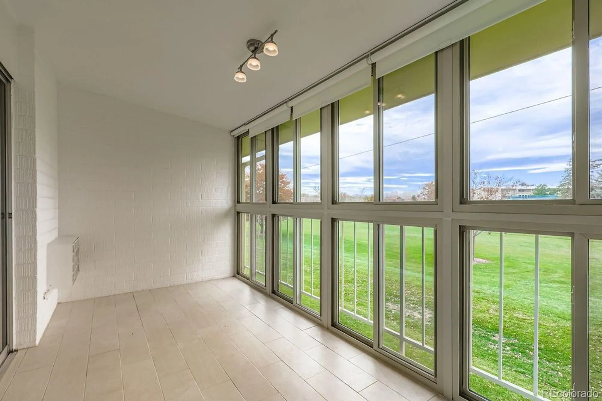 Property Slideshow image 7 of 24 | 625 s clinton st 7b, Denver, CO, 80247