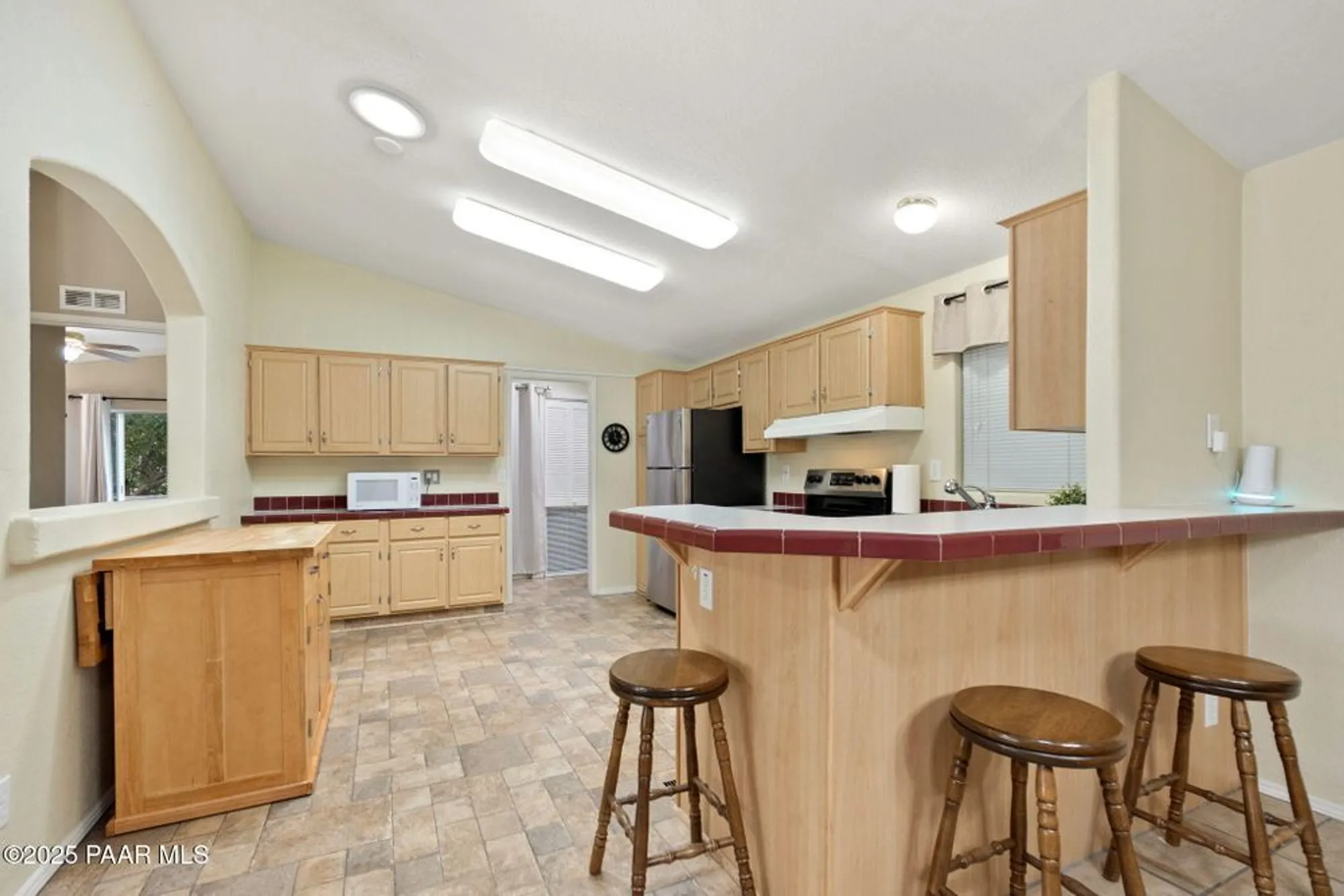 Property Slideshow image 8 of 22 | 547 n vermillion dr, Dewey-Humboldt, AZ, 86327