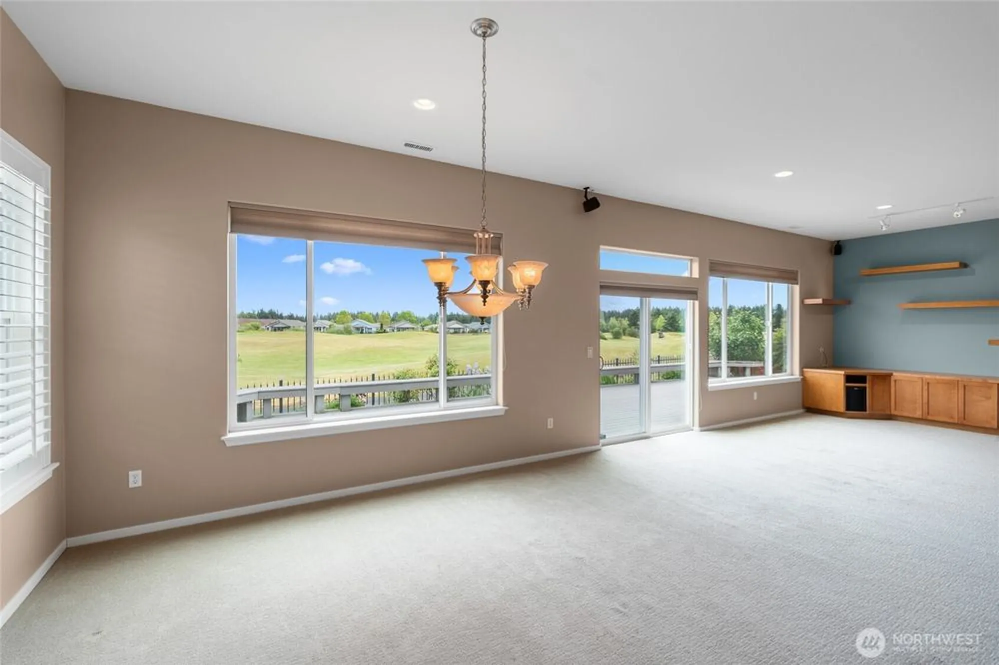 Property Slideshow image 8 of 40 | 4420 vashon dr, Lacey, WA, 98516