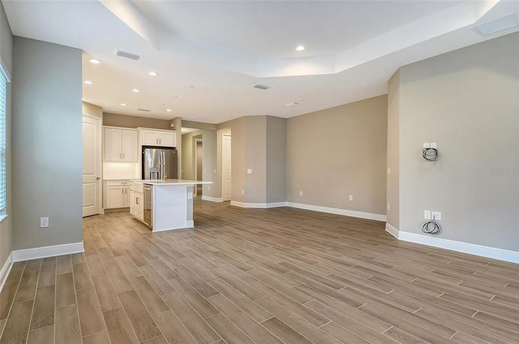 Property Slideshow image 11 of 35 | 12709 palatka dr, Venice, FL, 34293