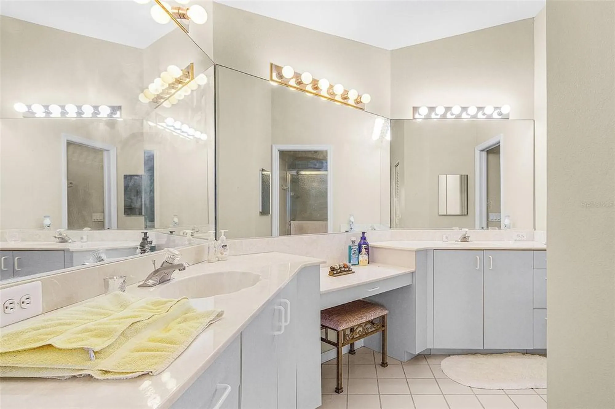 Property Slideshow image 23 of 26 | 14008 willow glen ct 210, Port Charlotte, FL, 33953