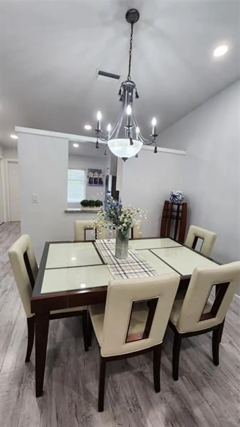 Property Slideshow image 12 of 22 | 18793 candlewick dr d, Boca Raton, FL, 33496