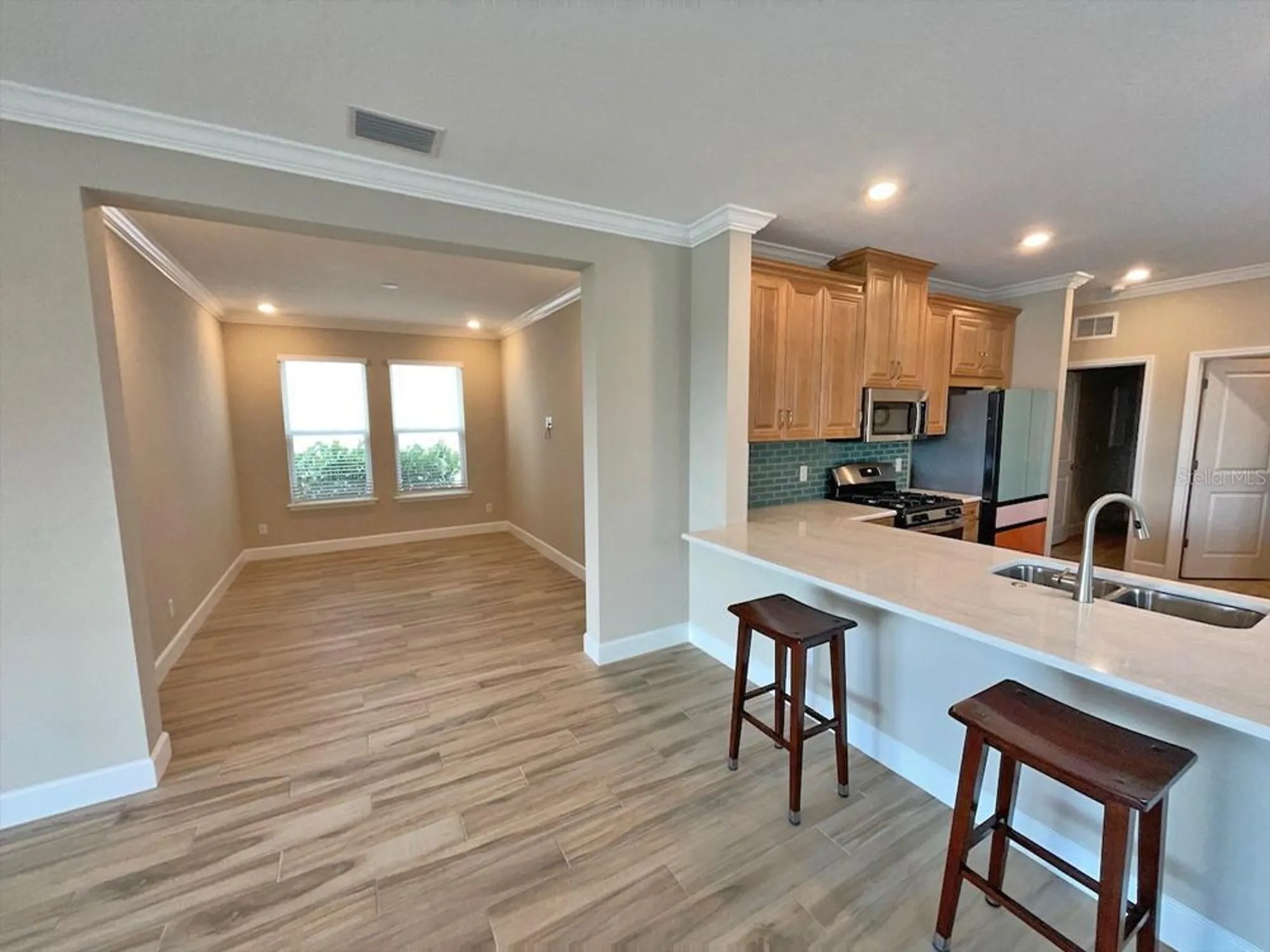 Property Slideshow image 16 of 55 | 4255 pond brook ct, Bradenton, FL, 34211