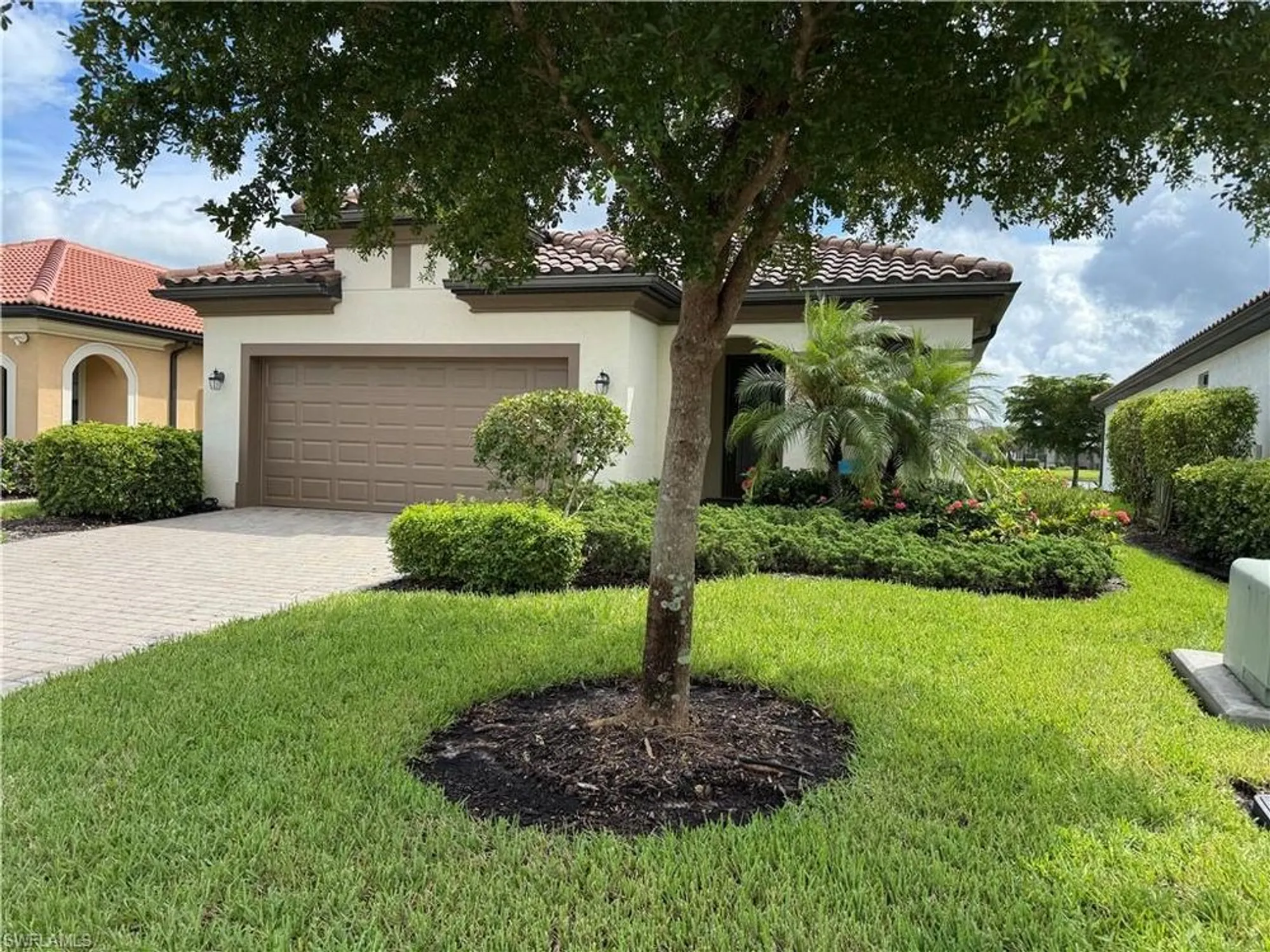 Property Slideshow image 2 of 45 | 11605 golden oak ter, Fort Myers, FL, 33913