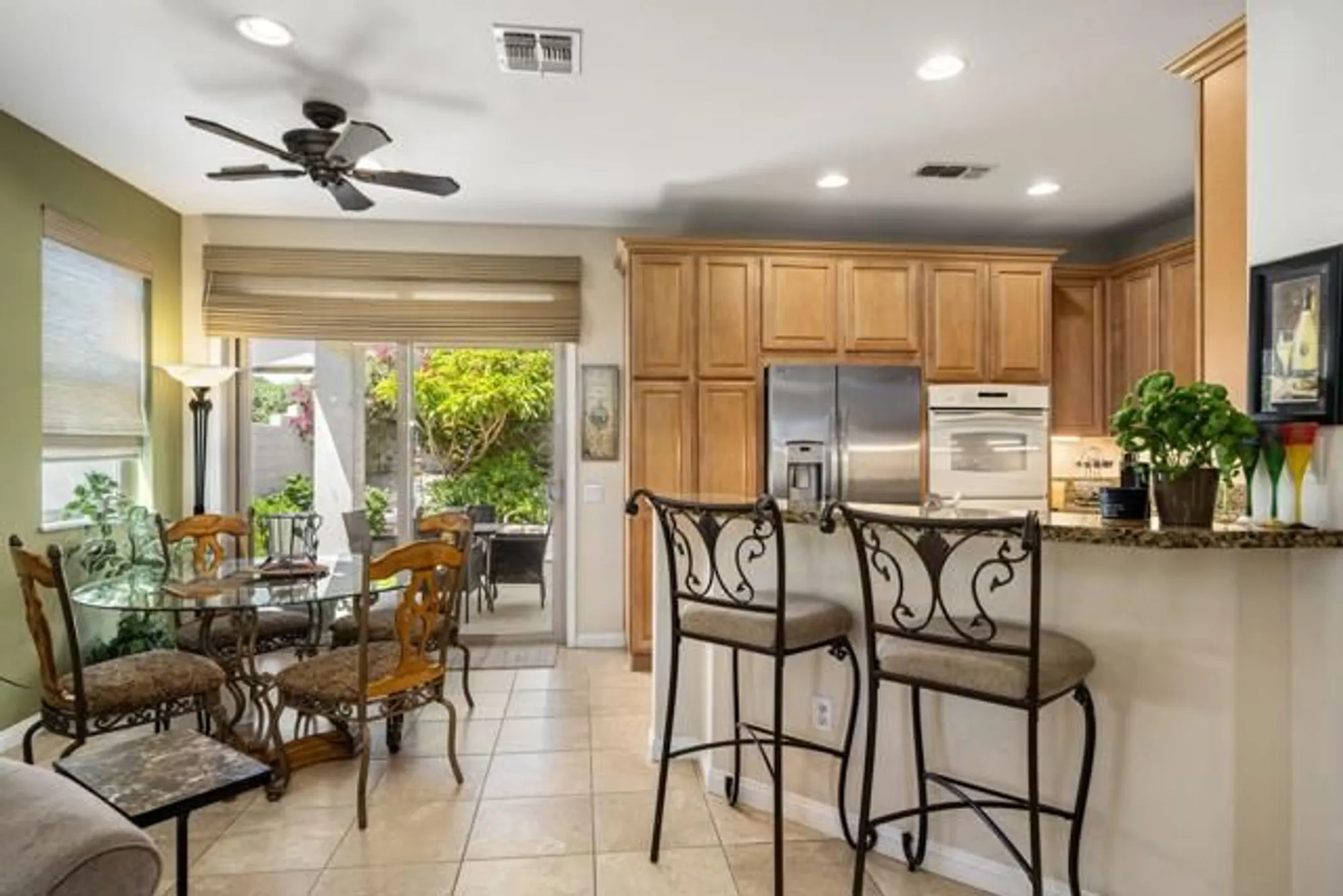 Property Slideshow image 11 of 45 | 80610 avenida los padres, Indio, CA, 92203