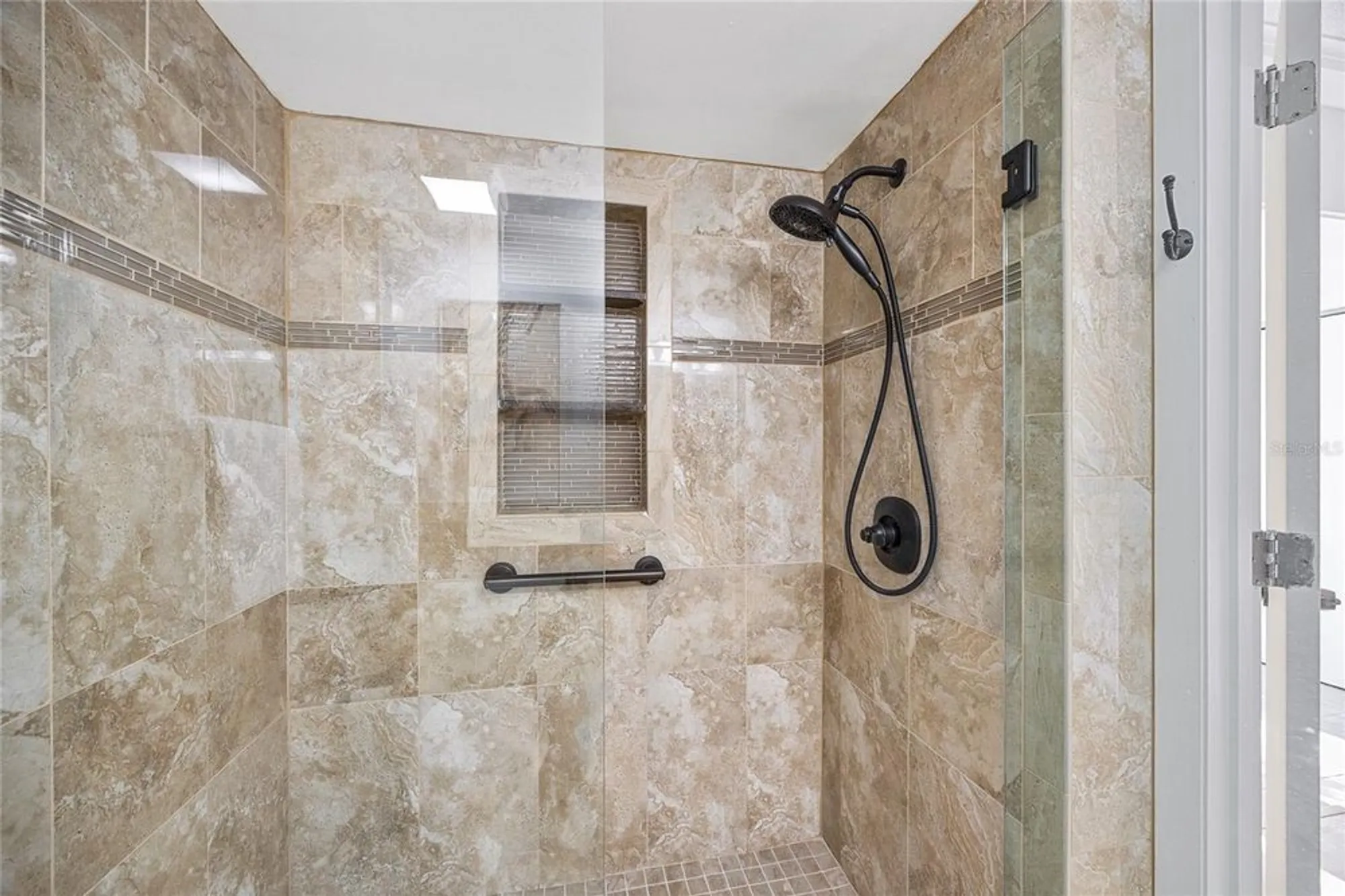 Property Slideshow image 17 of 39 | 4775 cove cir apt 203, St Petersburg, FL, 33708