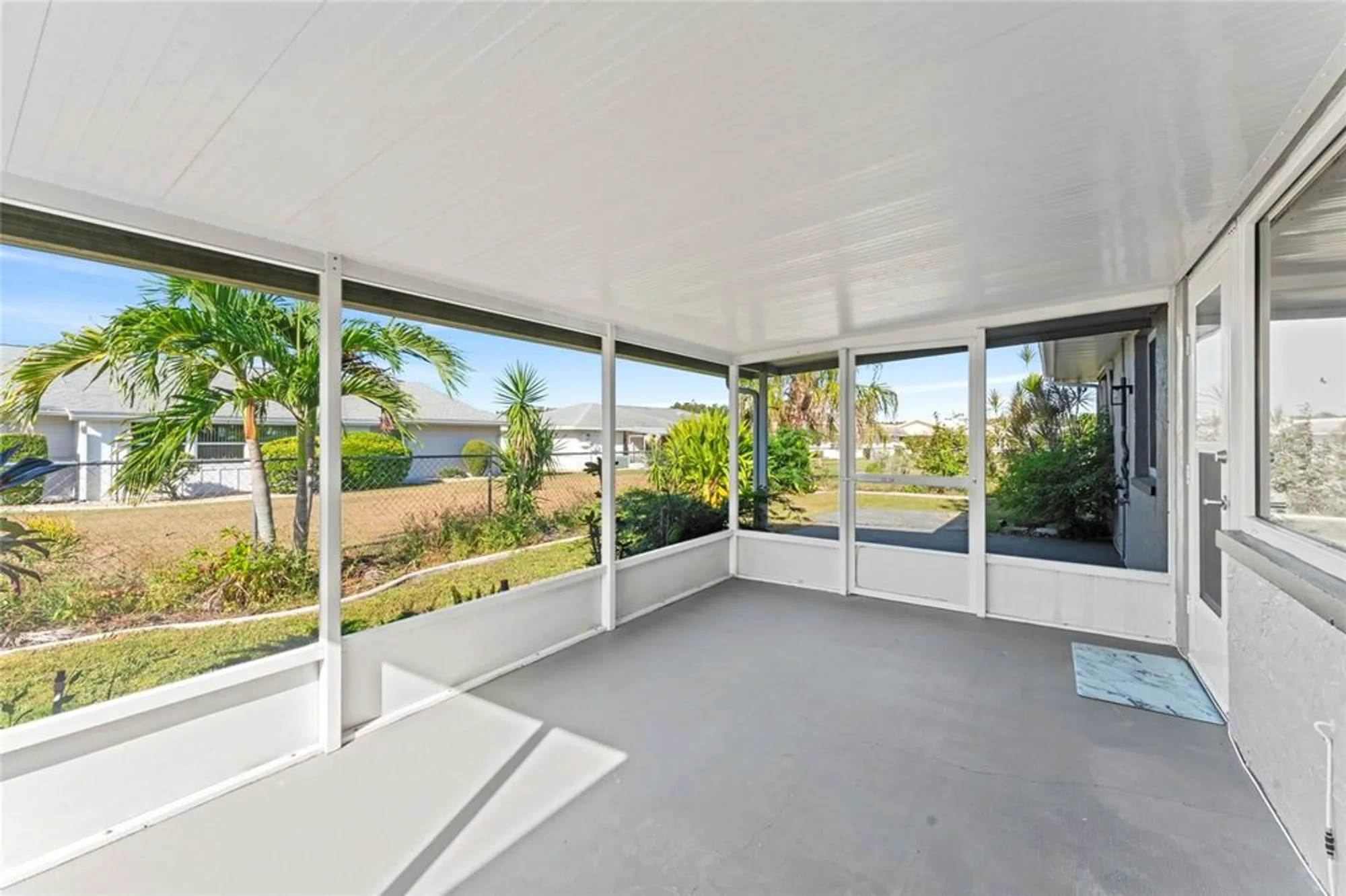 Property Slideshow image 35 of 58 | 1526 fort duquesna dr, Sun City Center, FL, 33573