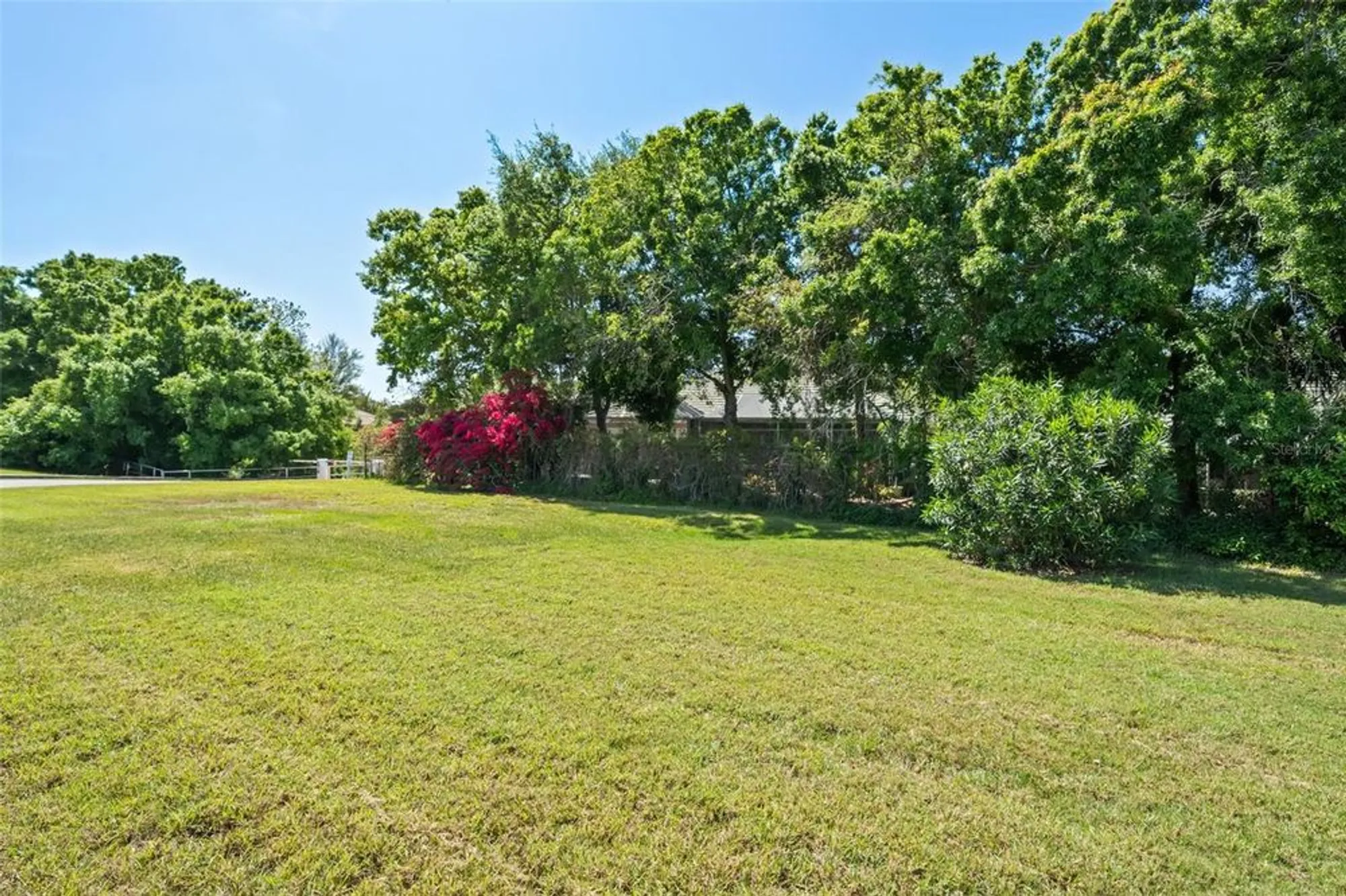 Property Slideshow image 52 of 70 | 7082 w country club dr n # 7082, Sarasota, FL, 34243