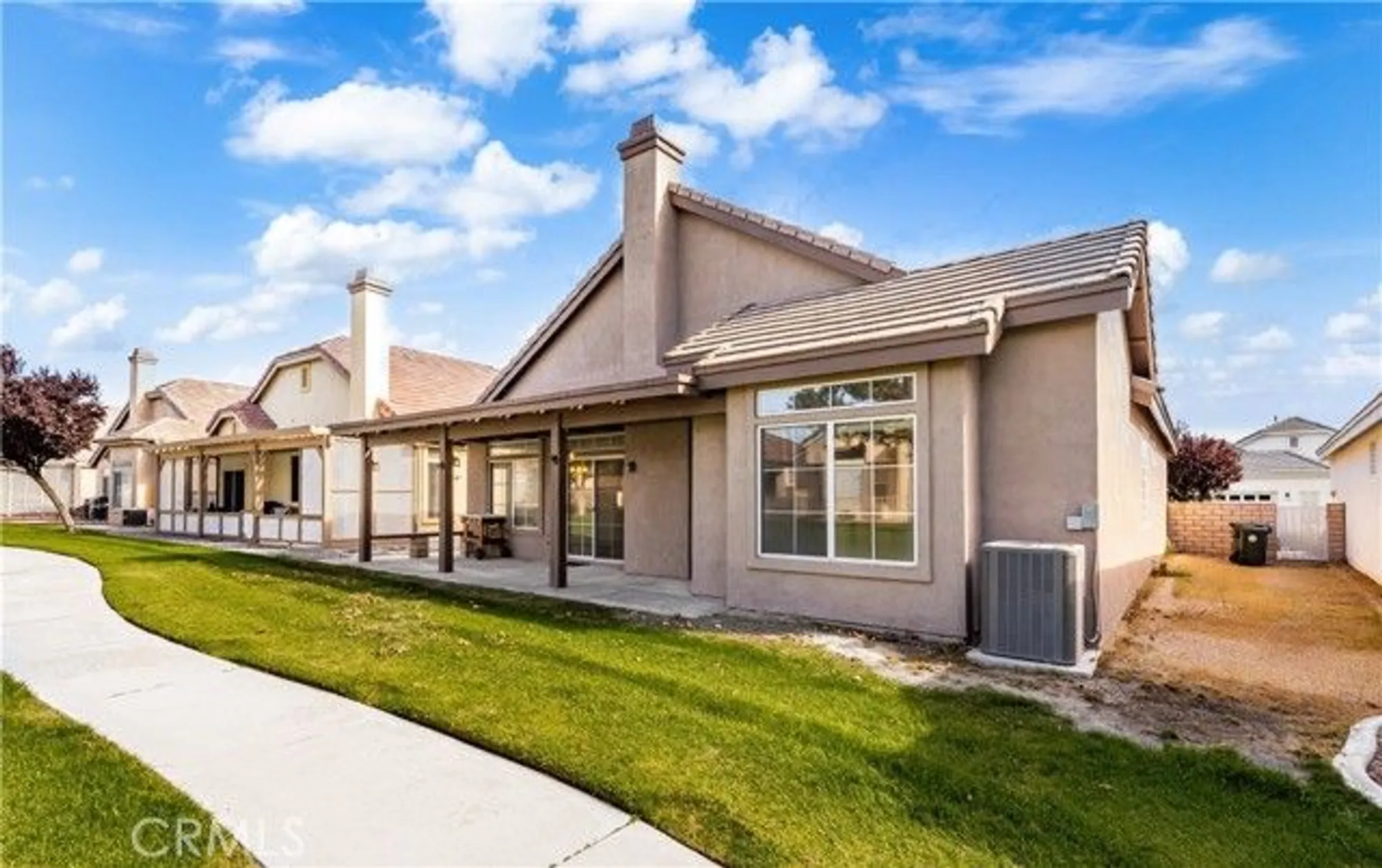 Property Slideshow image 49 of 60 | 19598 rolling green dr, Apple Valley, CA, 92308