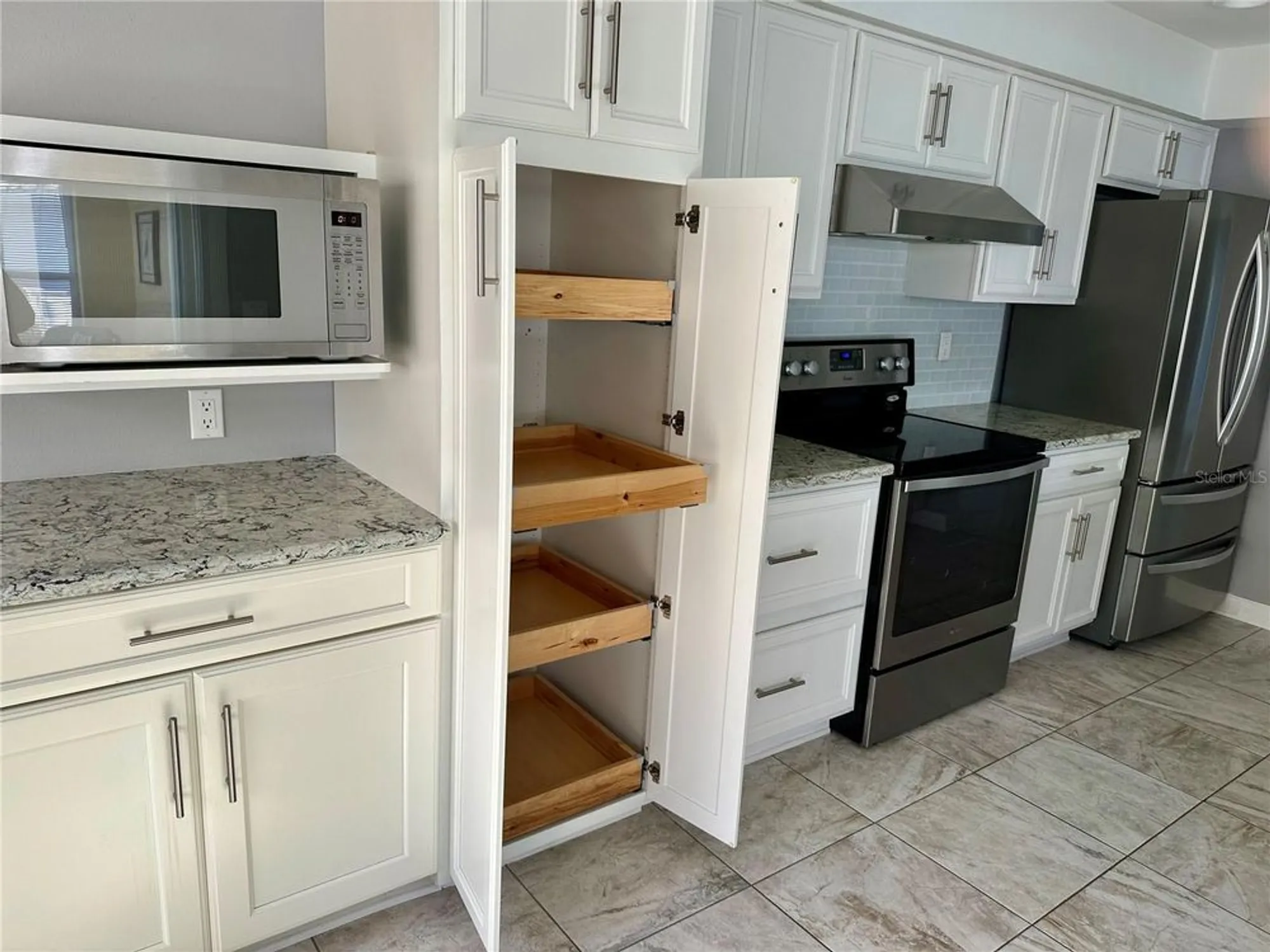 Property Slideshow image 24 of 72 | 9235 35th way n # 6, Pinellas Park, FL, 33782