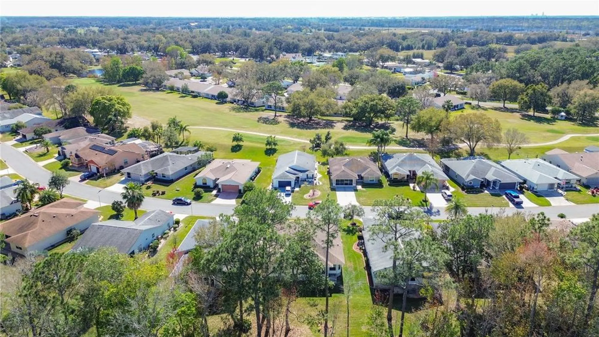 Property Slideshow image 50 of 68 | 32676 oak park dr, Leesburg, FL, 34748