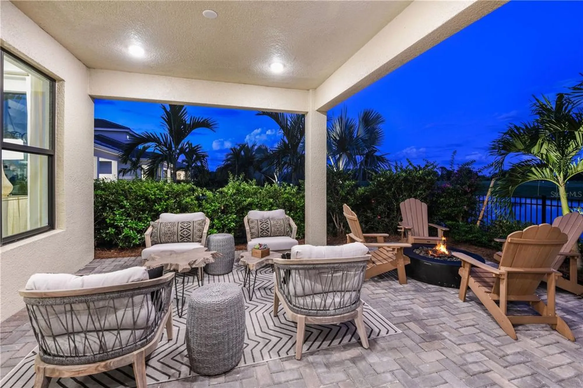 Property Slideshow image 37 of 66 | 18402 rockport pl, Lakewood Ranch, FL, 34211