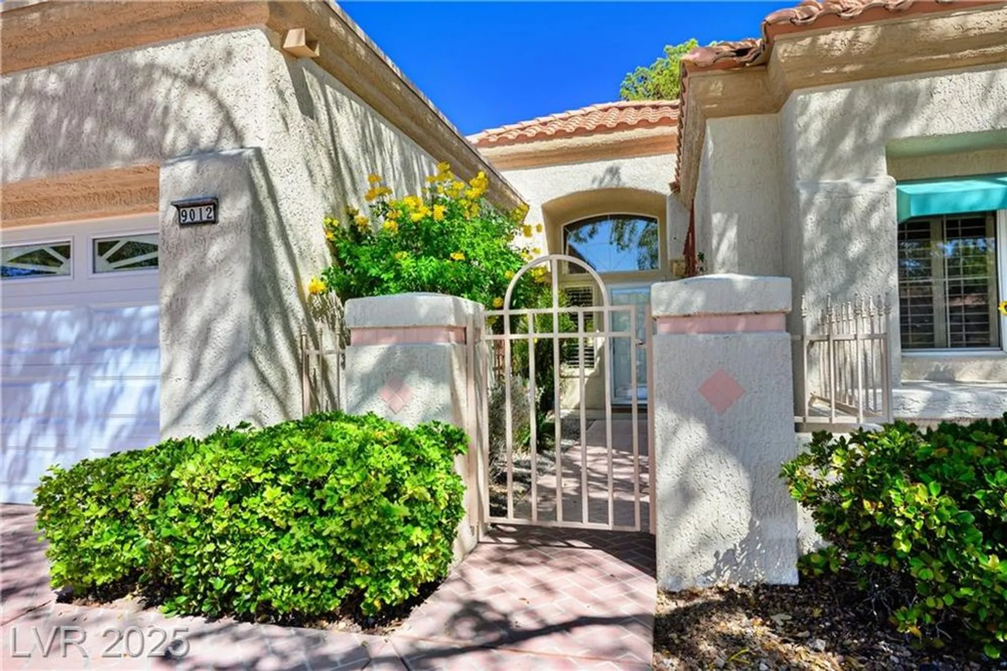 Property Slideshow image 2 of 63 | 9012 sundial dr, Las Vegas, NV, 89134