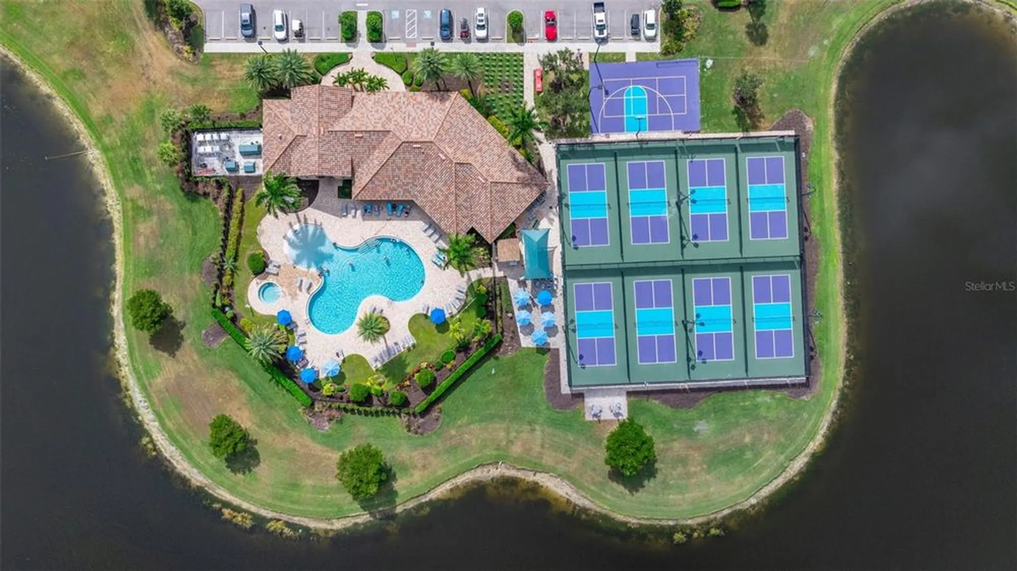 Property Slideshow image 43 of 46 | 6516 candlestick dr, Bradenton, FL, 34212