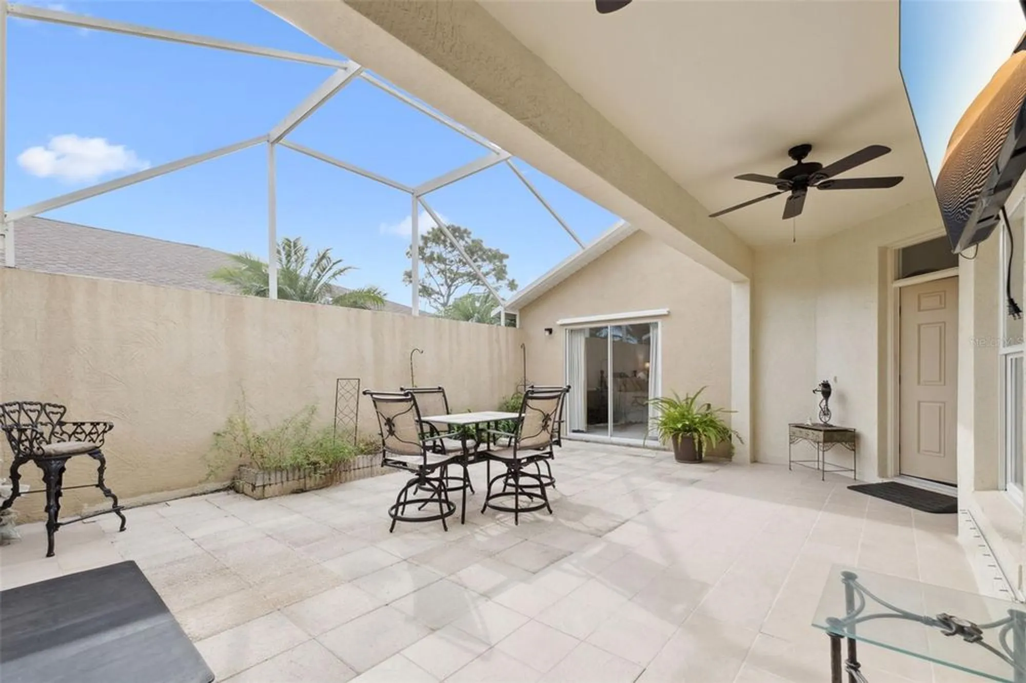 Property Slideshow image 25 of 40 | 400 lake suzanne dr, Lake Wales, FL, 33859