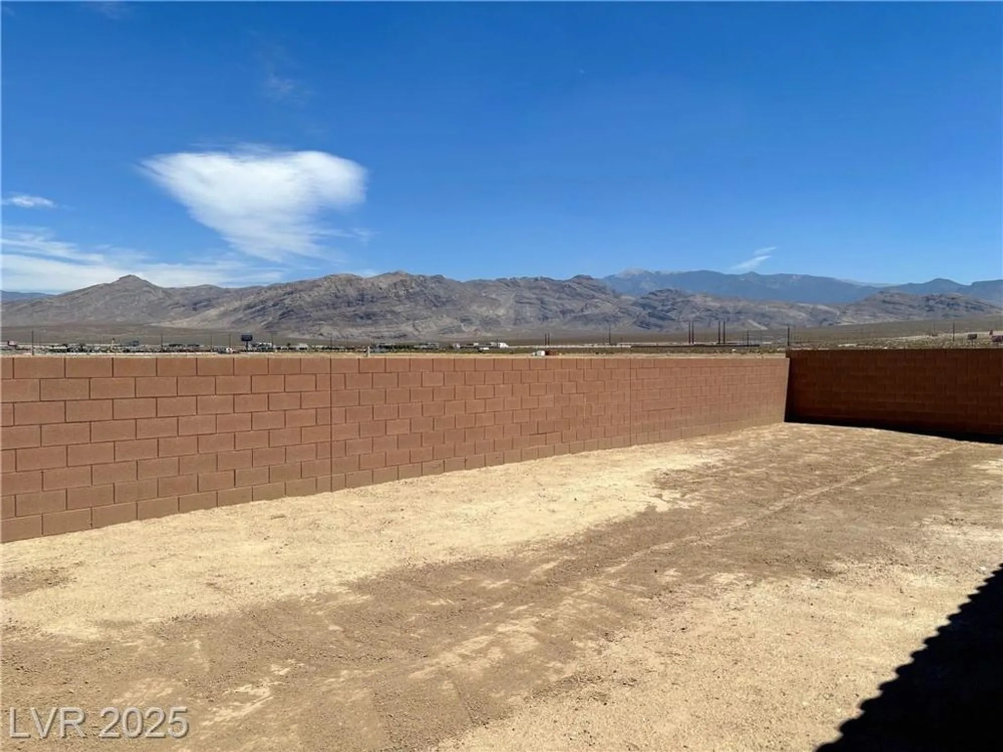 Property Slideshow image 27 of 27 | 5696 e badlands ln, Pahrump, NV, 89061