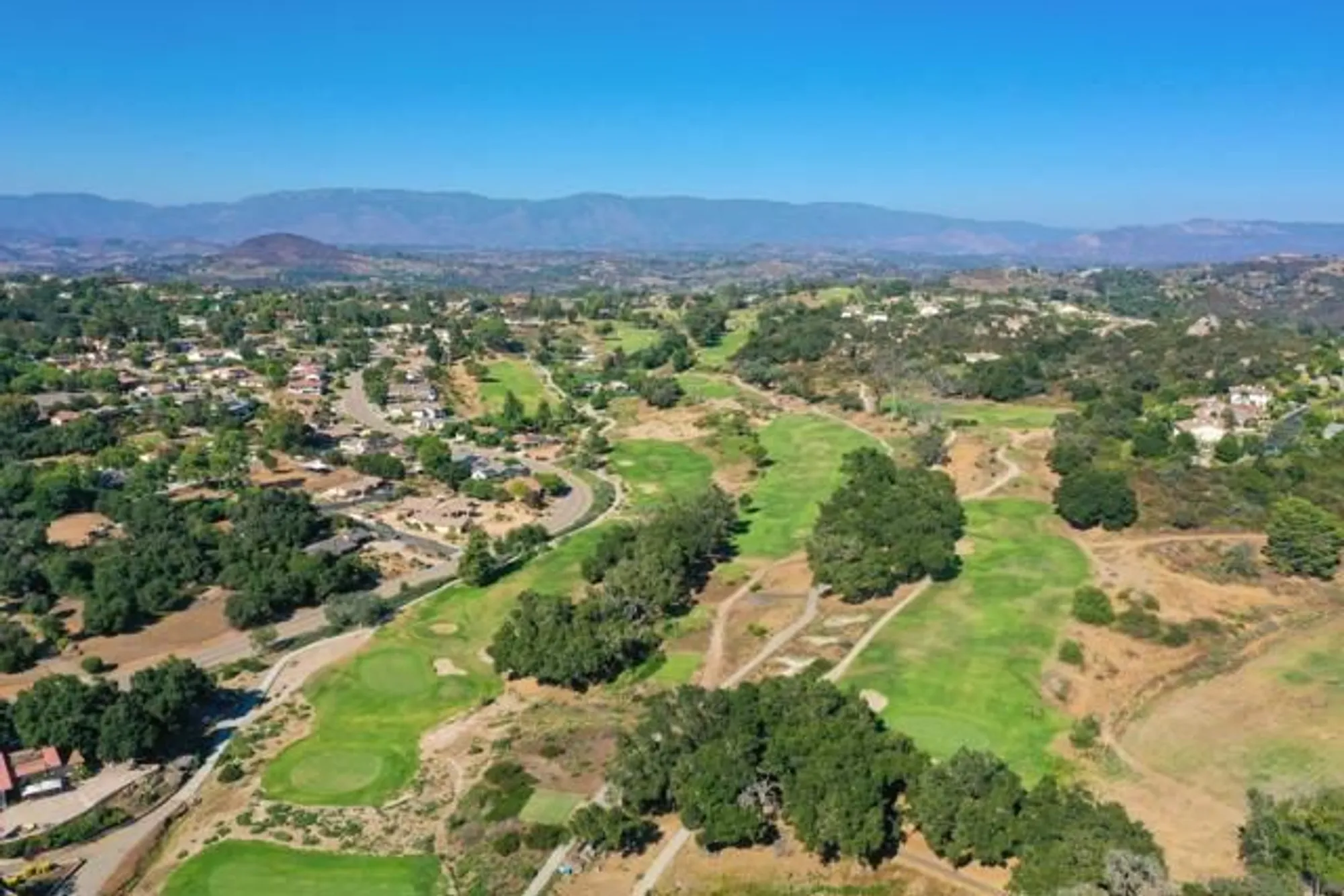 Property Slideshow image 32 of 34 | 10562 aspen gln, Escondido, CA, 92026