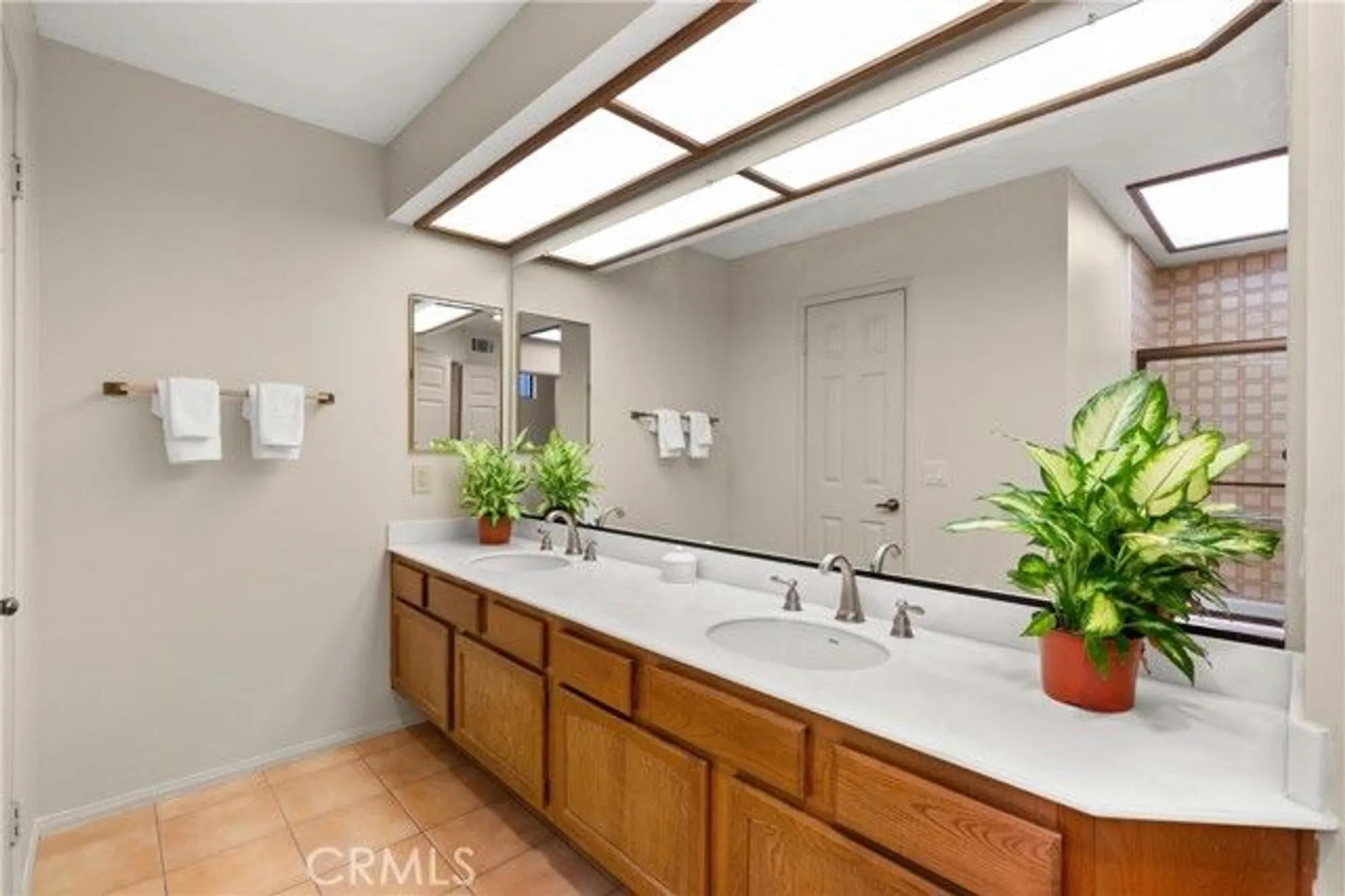 Property Slideshow image 28 of 43 | 28037 via tirso, Mission Viejo, CA, 92692