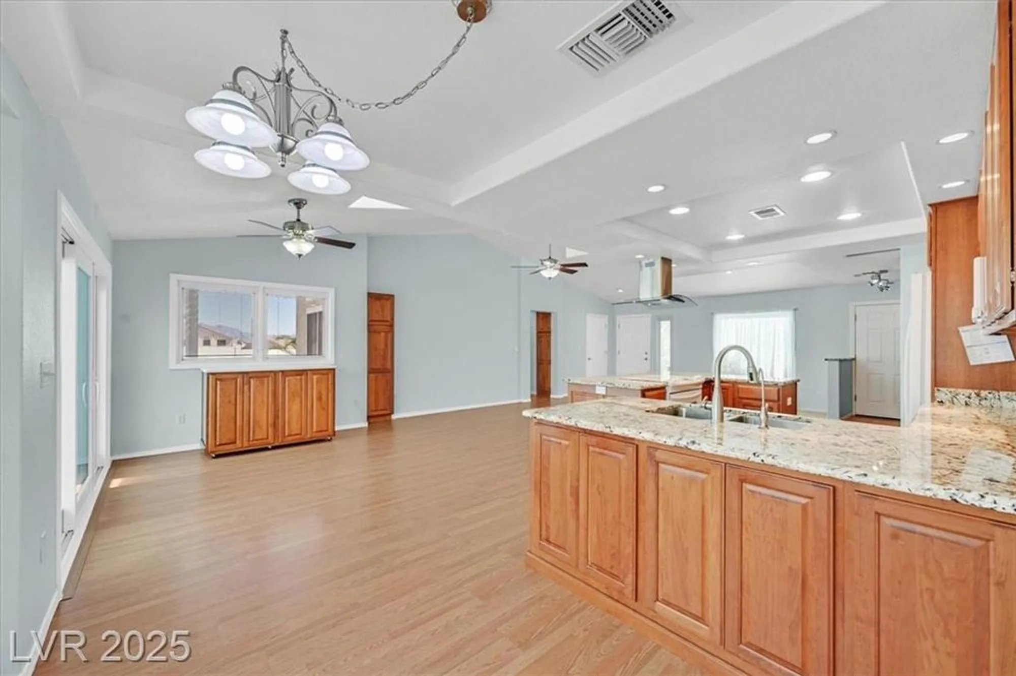 Property Slideshow image 17 of 45 | 3109 hawksdale dr, Las Vegas, NV, 89134