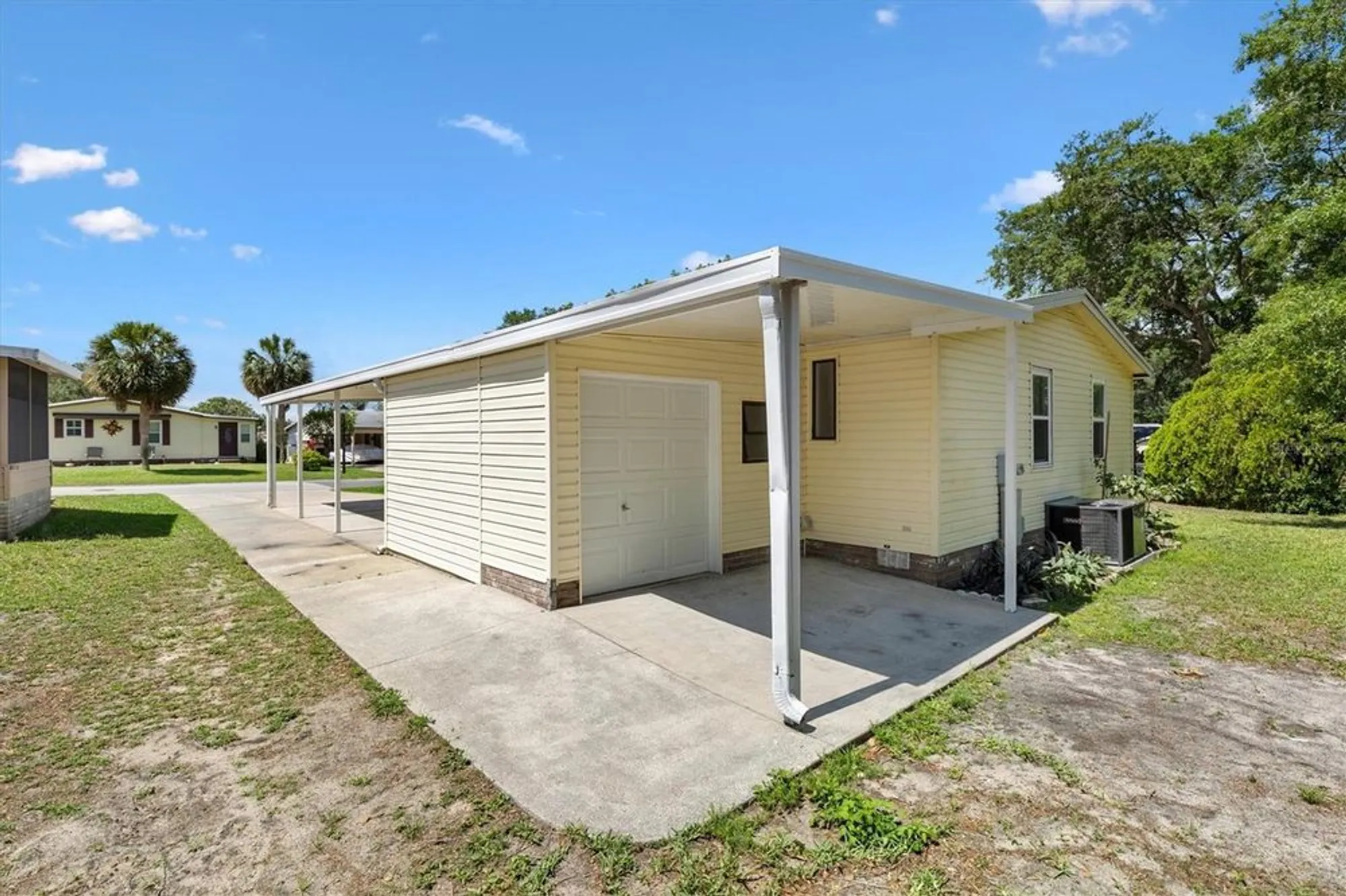 Property Slideshow image 26 of 32 | 518 saint andrews blvd, The Villages, FL, 32159