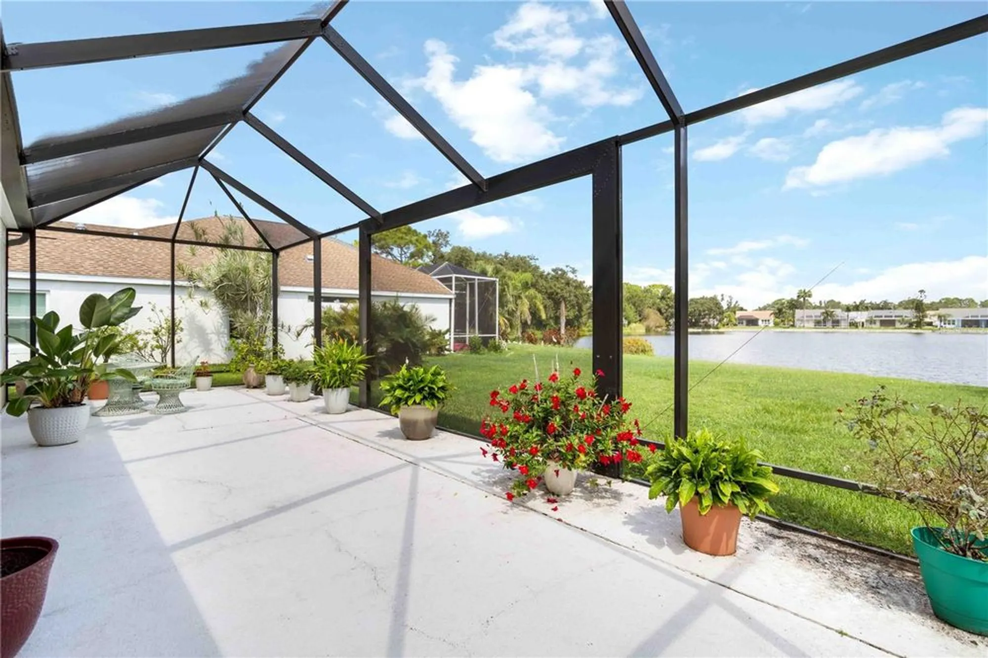 Property Slideshow image 27 of 34 | 357 fareham dr, Venice, FL, 34293