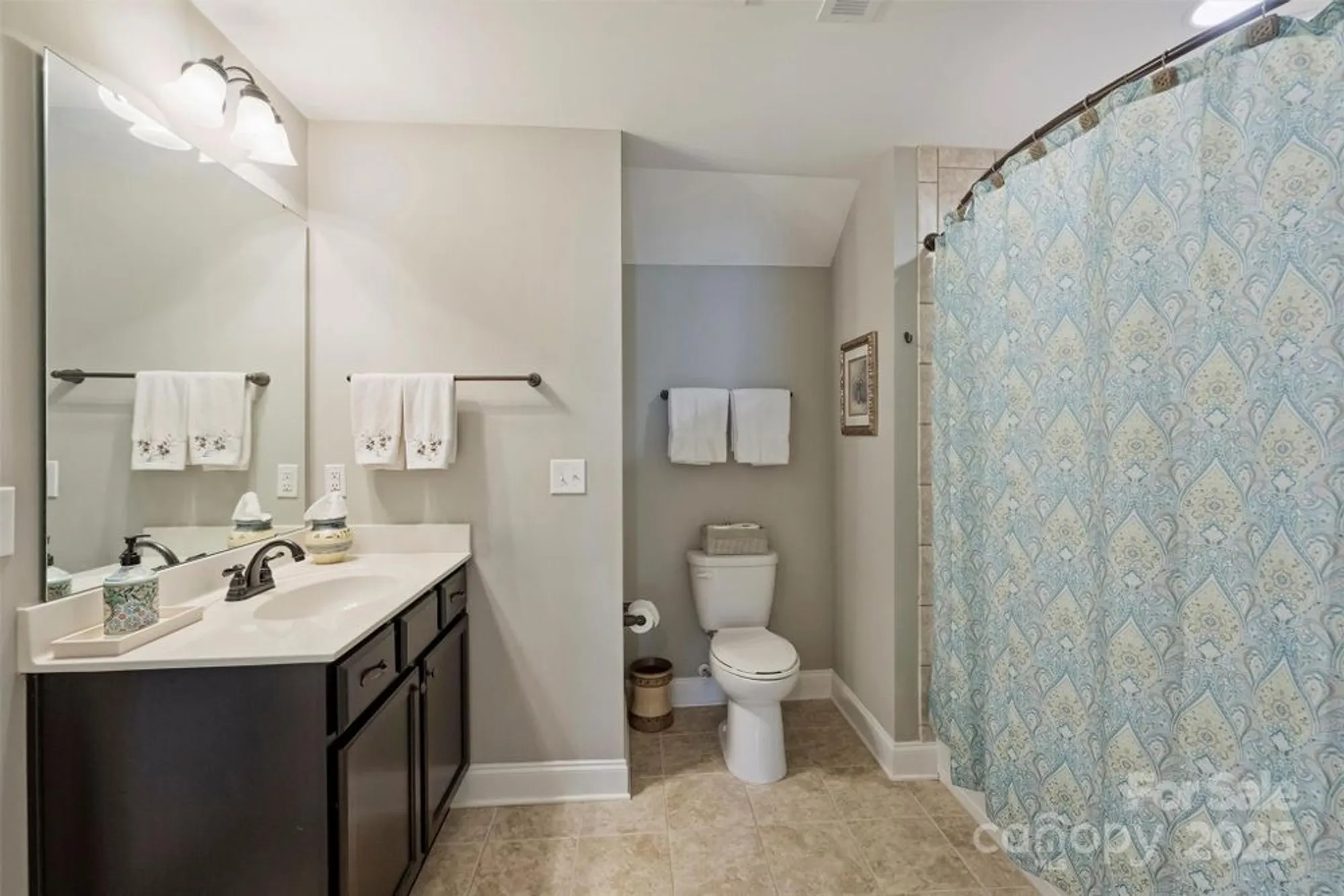 Property Slideshow image 33 of 48 | 1301 haywood park dr, Waxhaw, NC, 28173