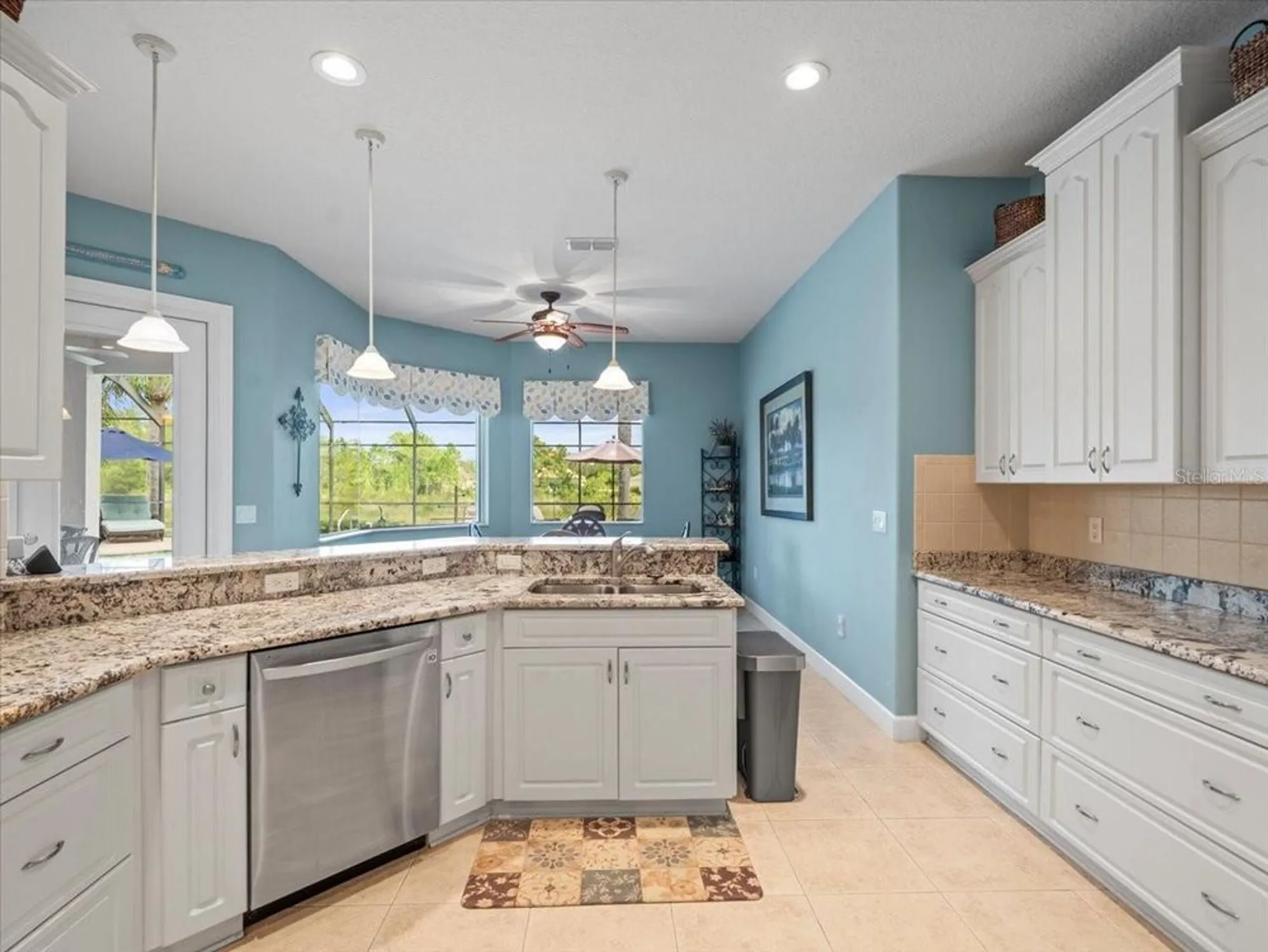 Property Slideshow image 24 of 87 | 9196 mississippi run, Weeki Wachee, FL, 34613