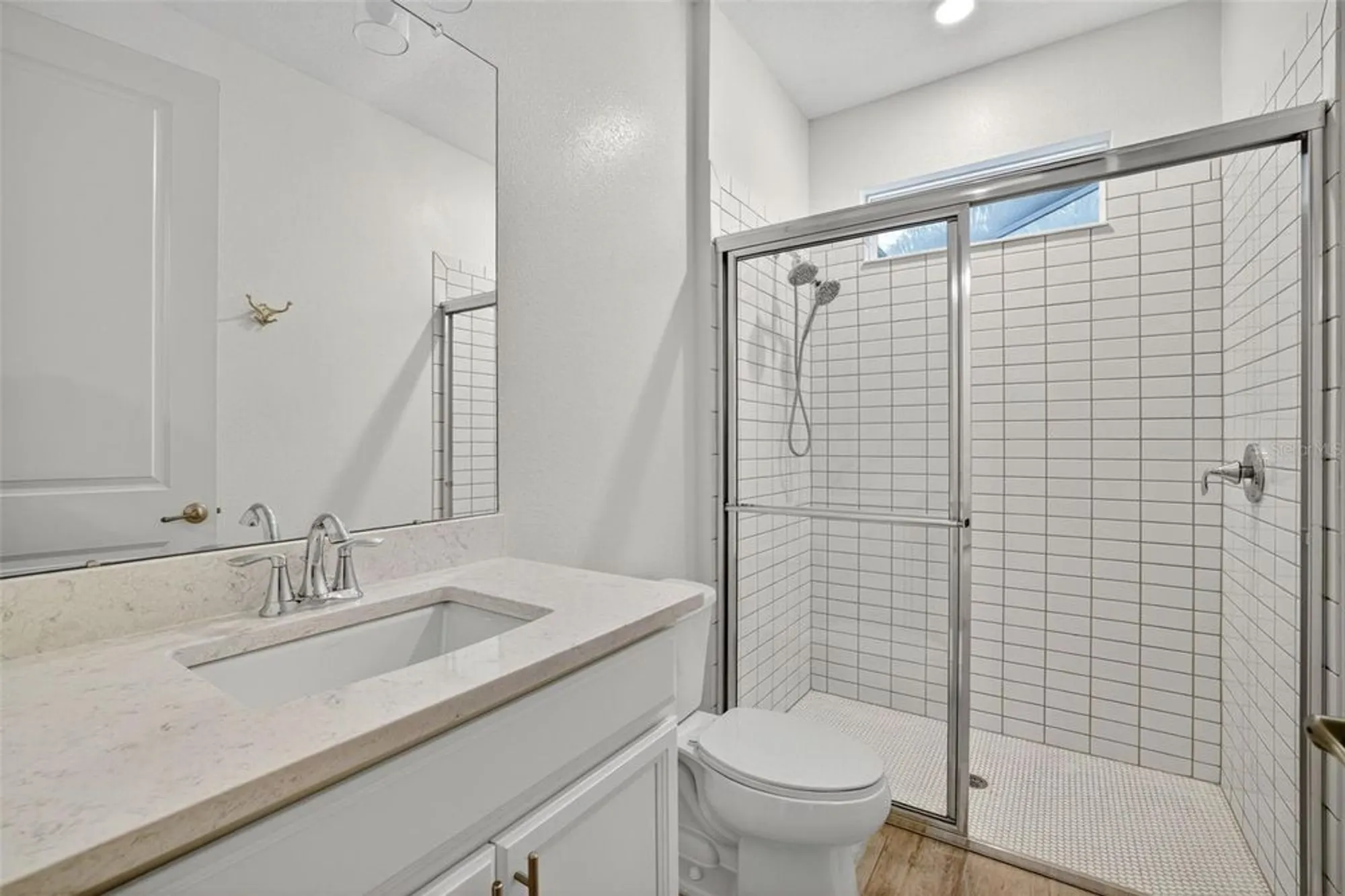 Property Slideshow image 31 of 62 | 830 manns harbor dr, Apollo Beach, FL, 33572