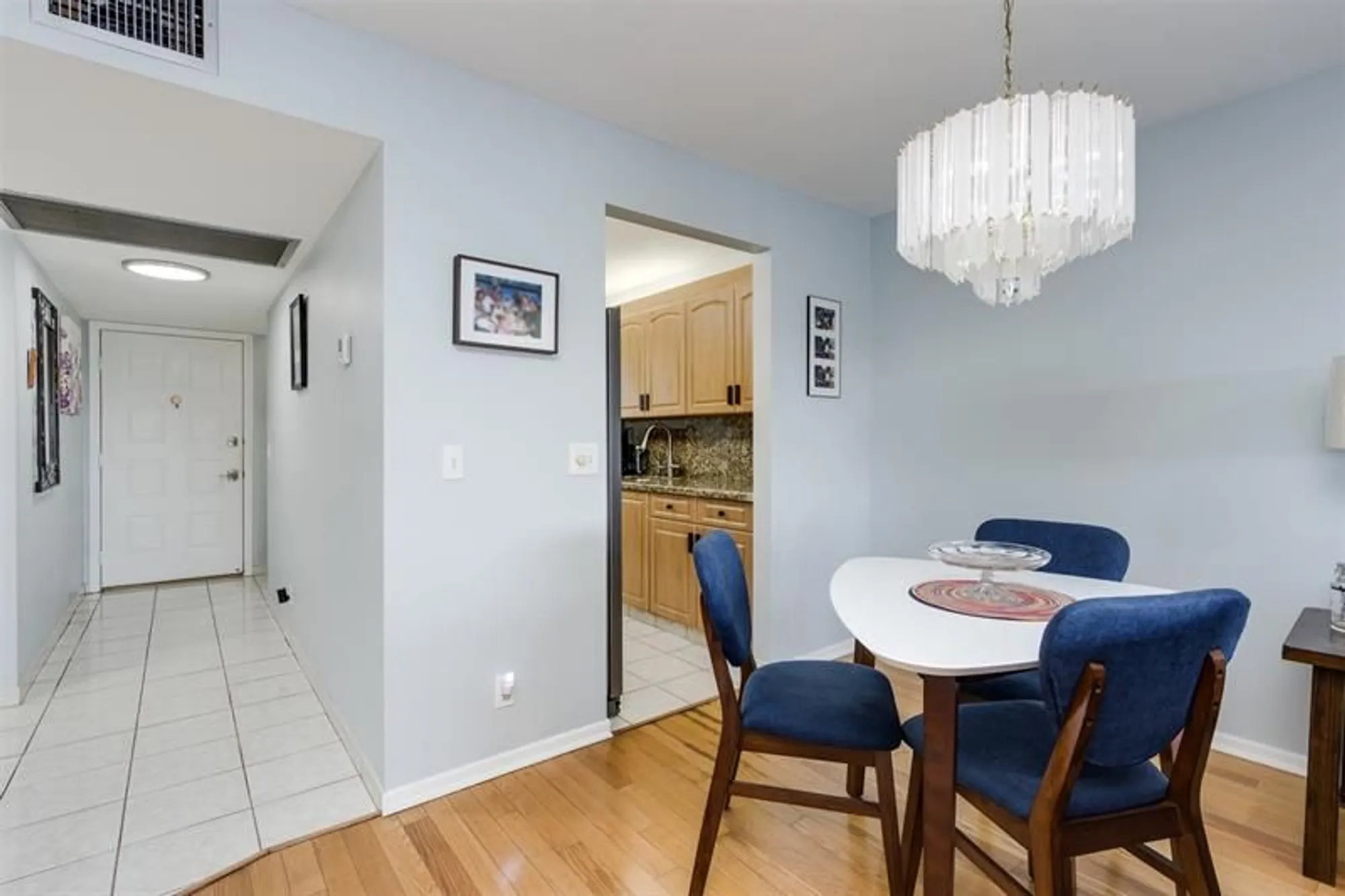 Property Slideshow image 9 of 35 | 12900 sw 13th st e403, Pembroke Pines, FL, 33027