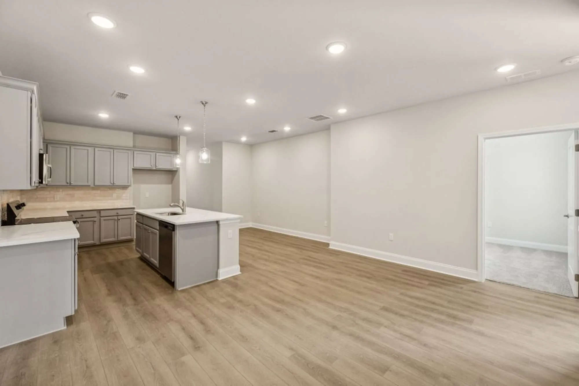 Property Slideshow image 26 of 42 | 100 sidlaw pass, Smyrna, TN, 37167