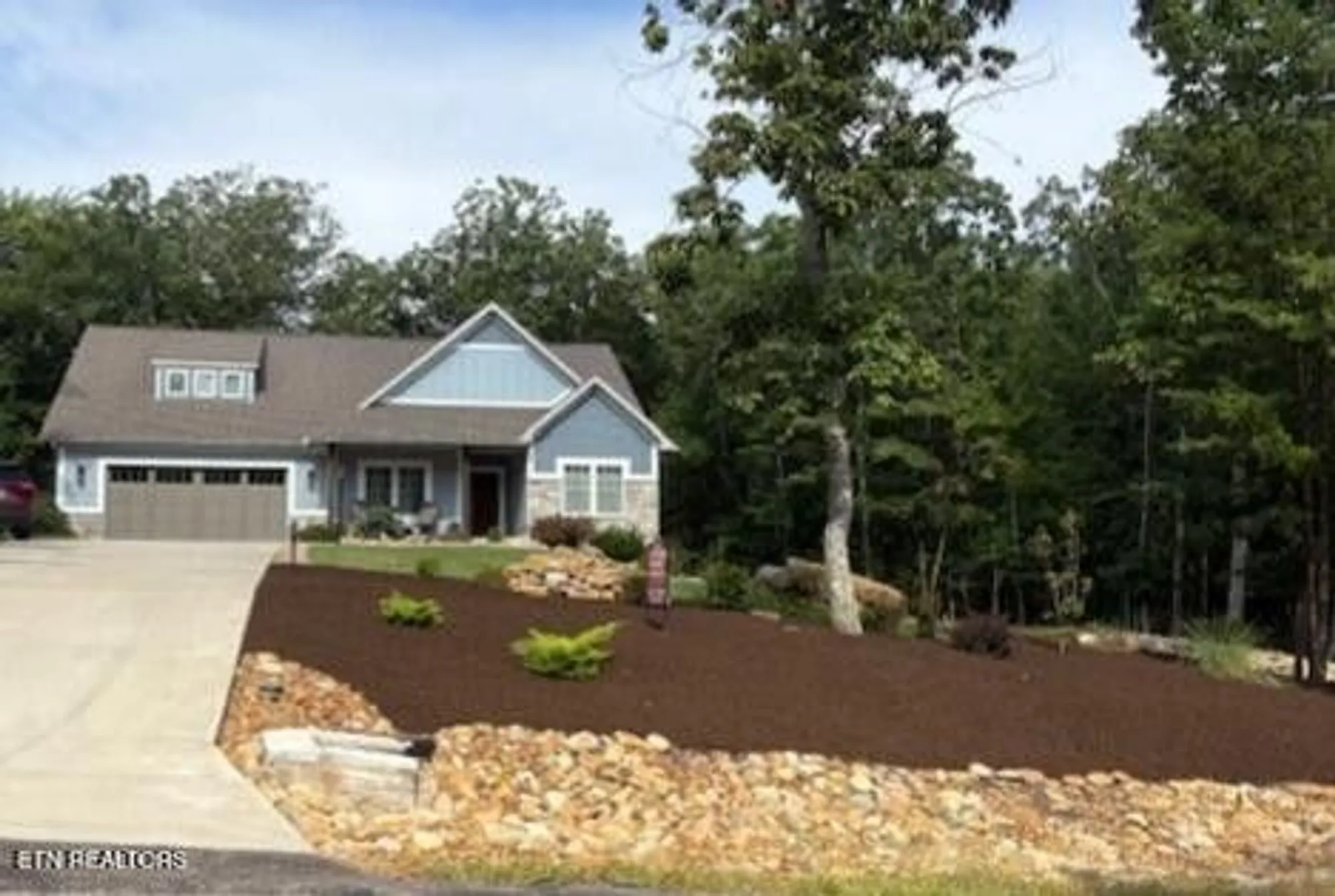 Property Slideshow image 4 of 36 | 115 bent oak ter, Crossville, TN, 38558